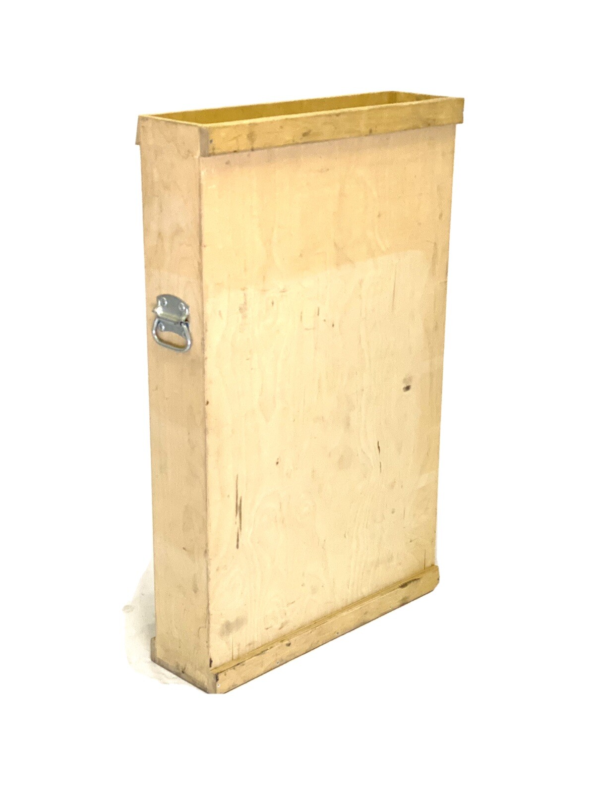 Grip 24x36 Scrim Flag Wood Box