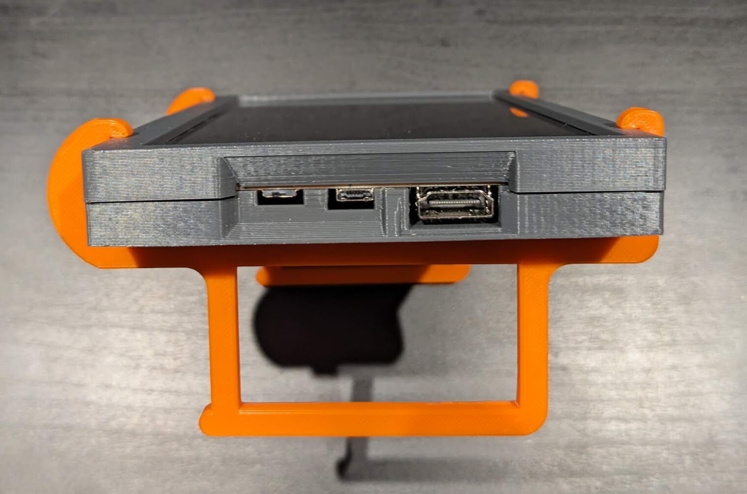 HAMTYSAN Raspberry Pi Screen, 7 Inch Case Enclosure Protection