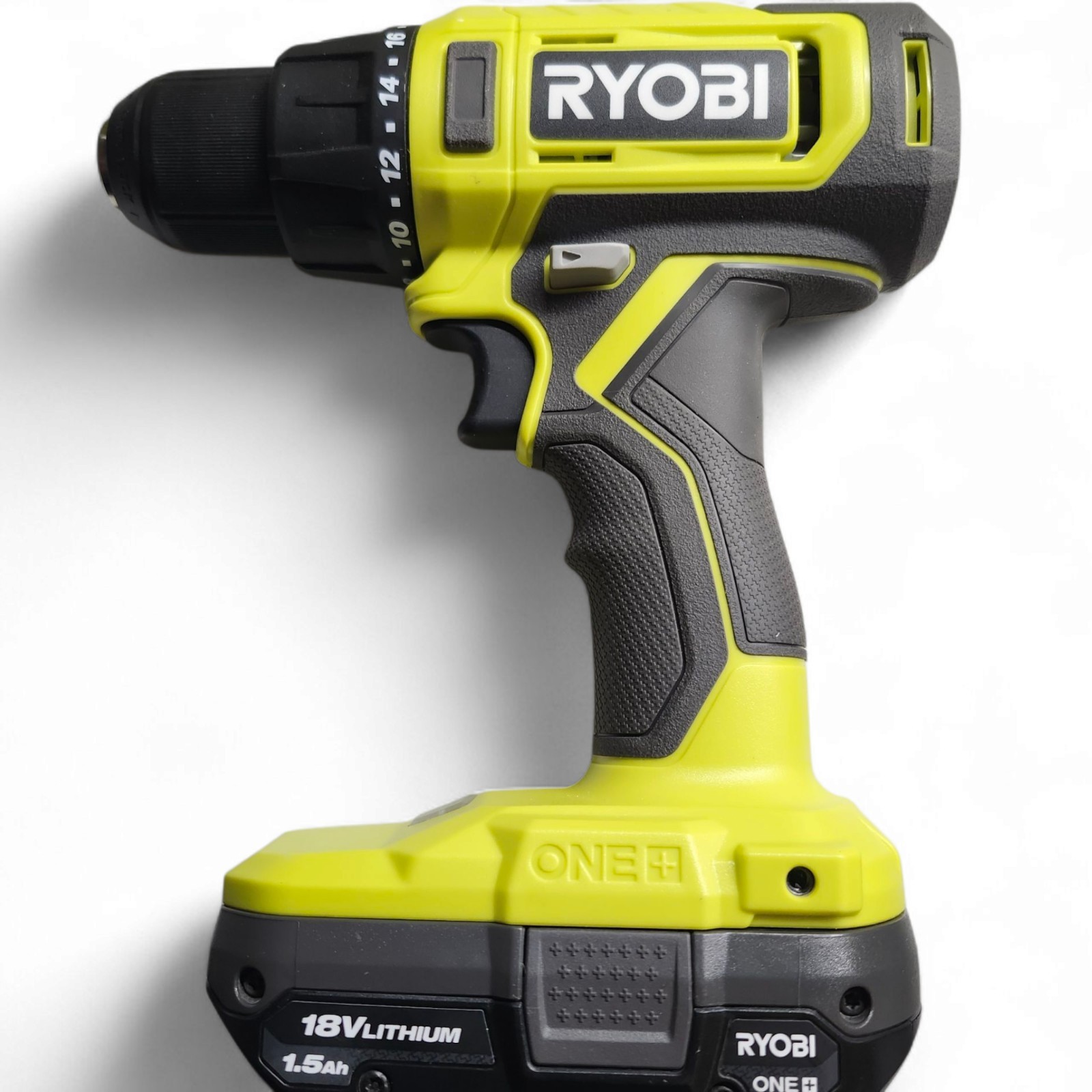 RYOBI 18V ONE+ 1/2 in. Drill/Driver Kit (PCL206K2) – Open Box