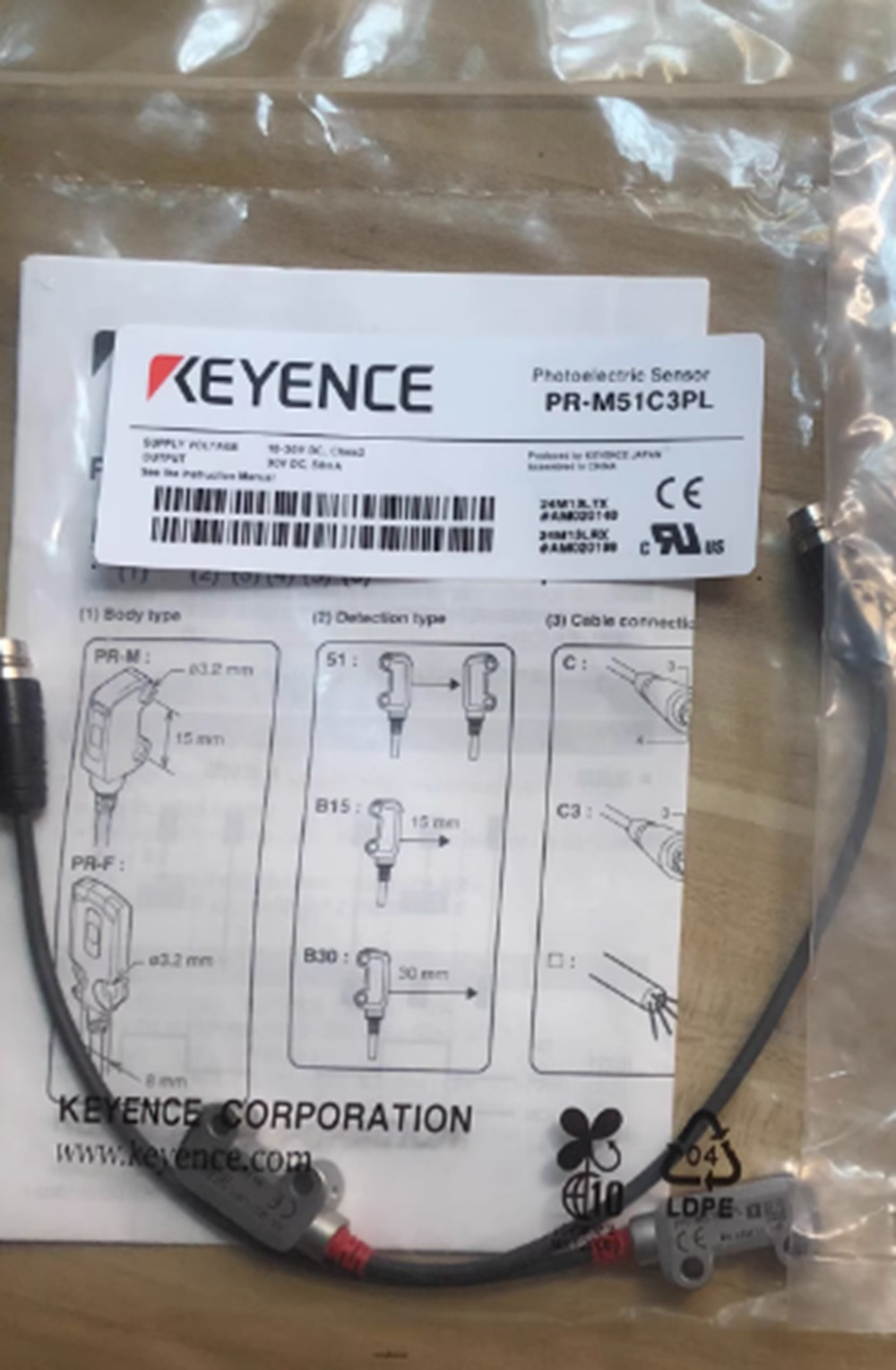 NEW KEYENCE PR-M51C3PL Photoelectric Sensor PRM51C3PL