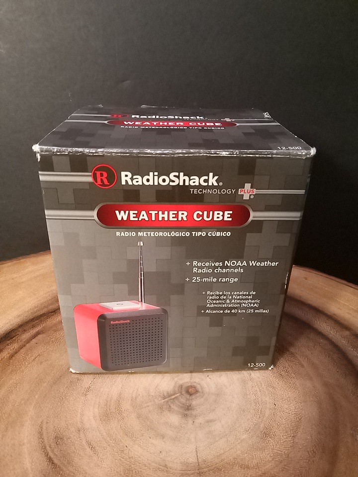 VTG Radio Shack Rare NOAA Weather Cube Radio 25 Mile Range New Open Box 12-500