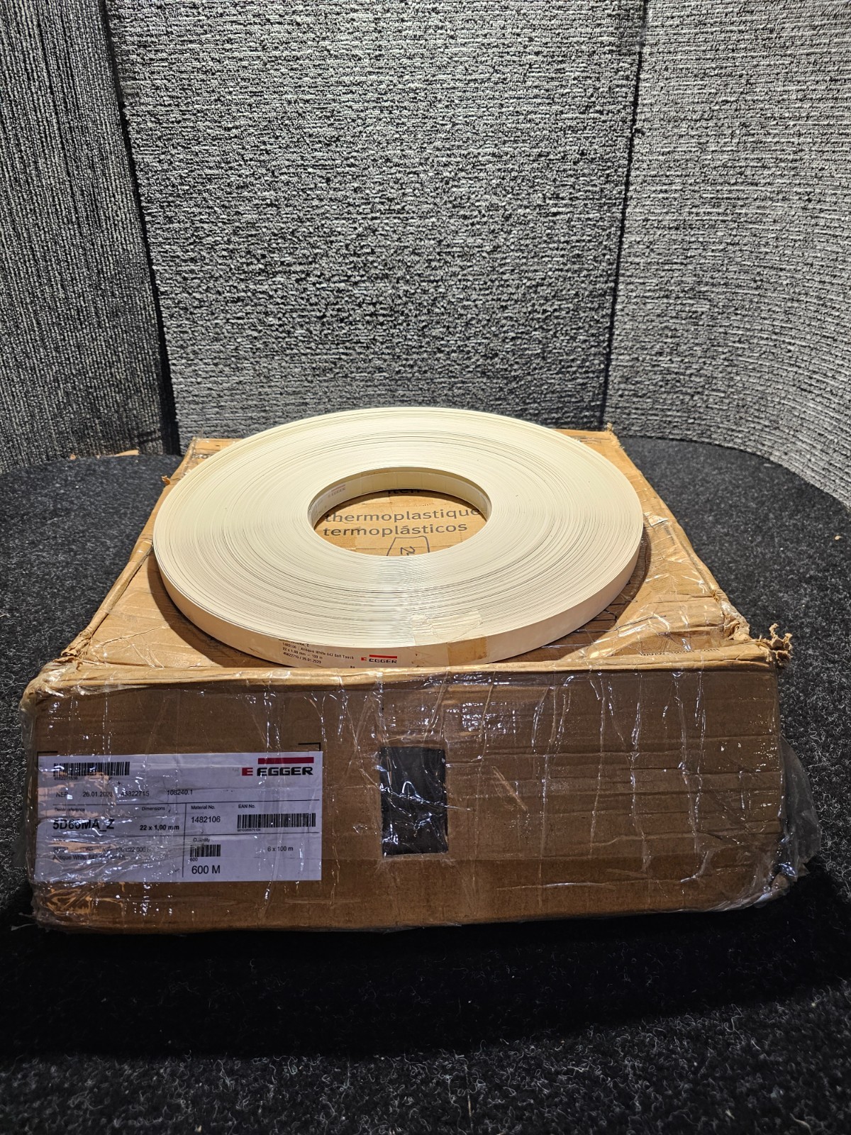 600M Egger 5D60MA_Z 45822715 Soft Touch Panel - 647 (398) Antique White