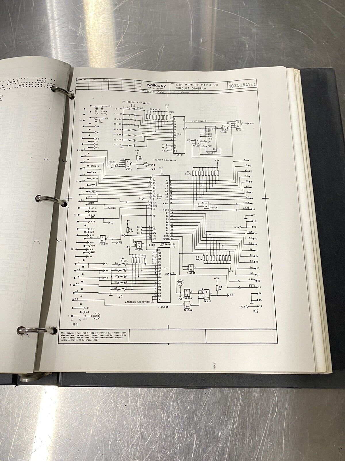 LKB Wallac 1230 Arcus Fluorometer - Users Guide / Instructions Manual