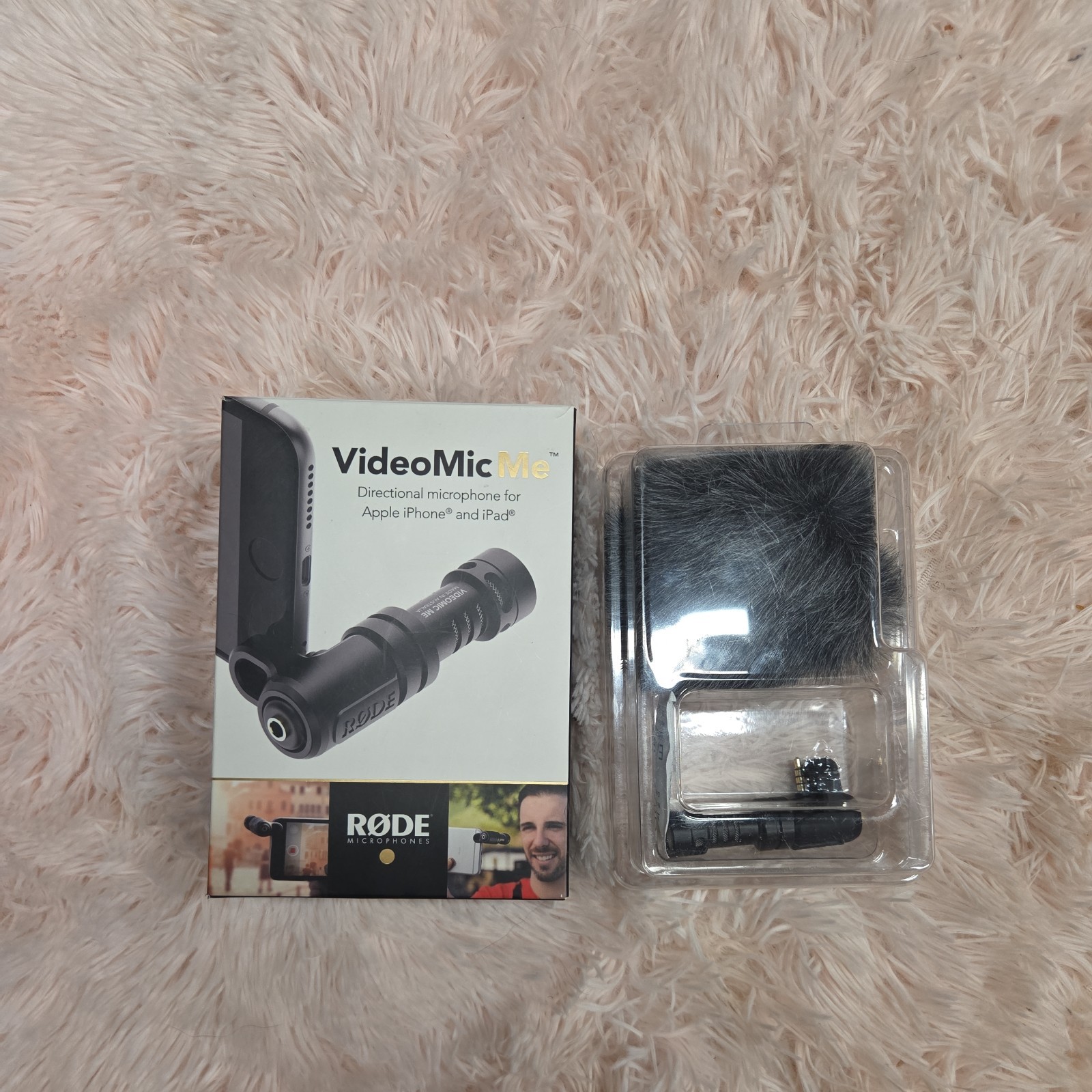 Rode VideoMic Me Compact TRRS Cardioid Directional Microphone - SKU#1615486