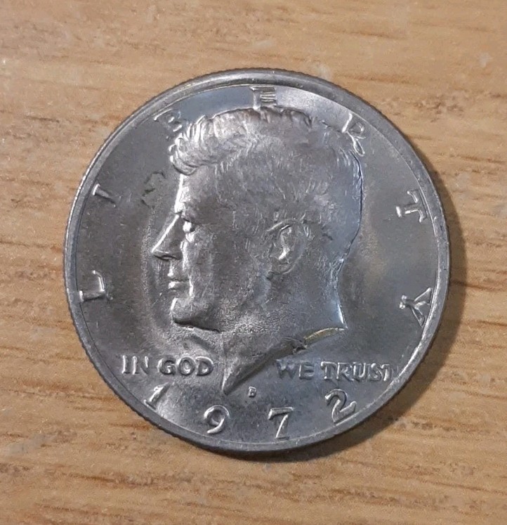 1972-D JOHN F KENNEDY HALF DOLLAR COIN USA AMERICA FIFTY CENTS DENVER JFK (MM12)