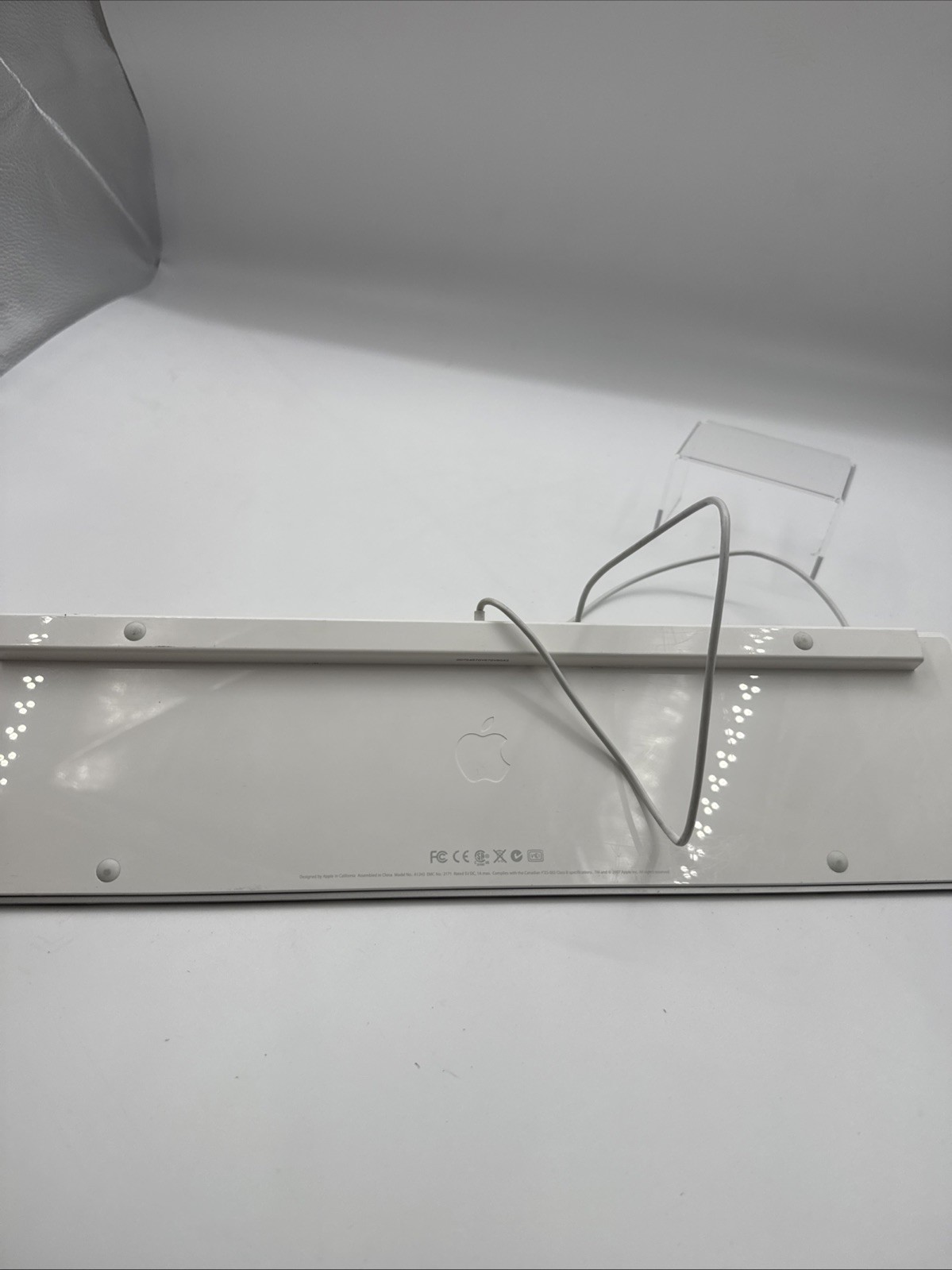 Apple Keyboard A1243 – USB Wired Aluminum Keyboard w/ Numeric Keypad – Original