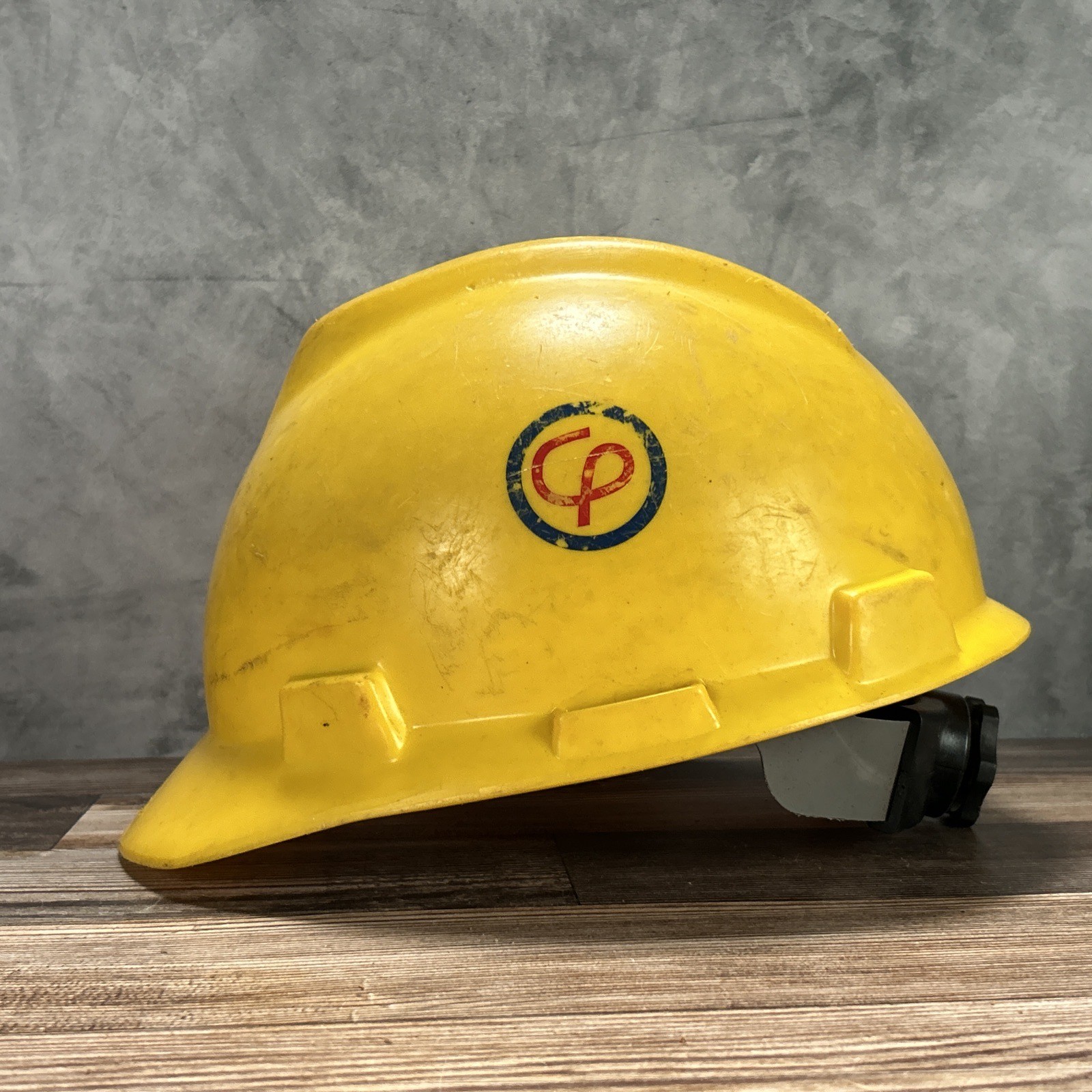 Consumer's Power Lineman's Helmet 1980s Utility Worker Gear Consumers Energy