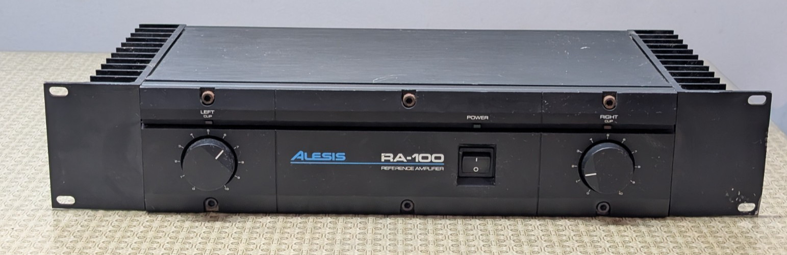 Alesis RA-100 Reference Amplifier for Rack Mount + Power Cord