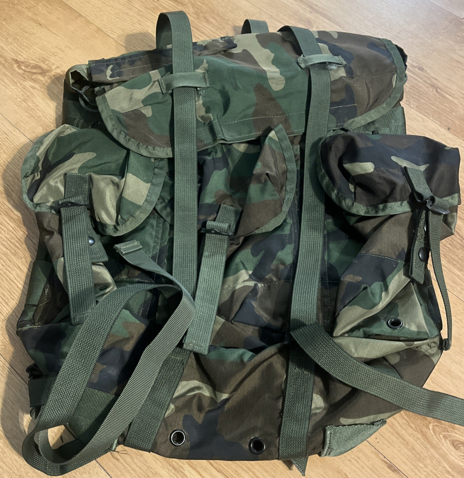 USGI LC-1 Radio Medium Field Pack ALICE Woodland Camo Rucksack NOS Free Shipping