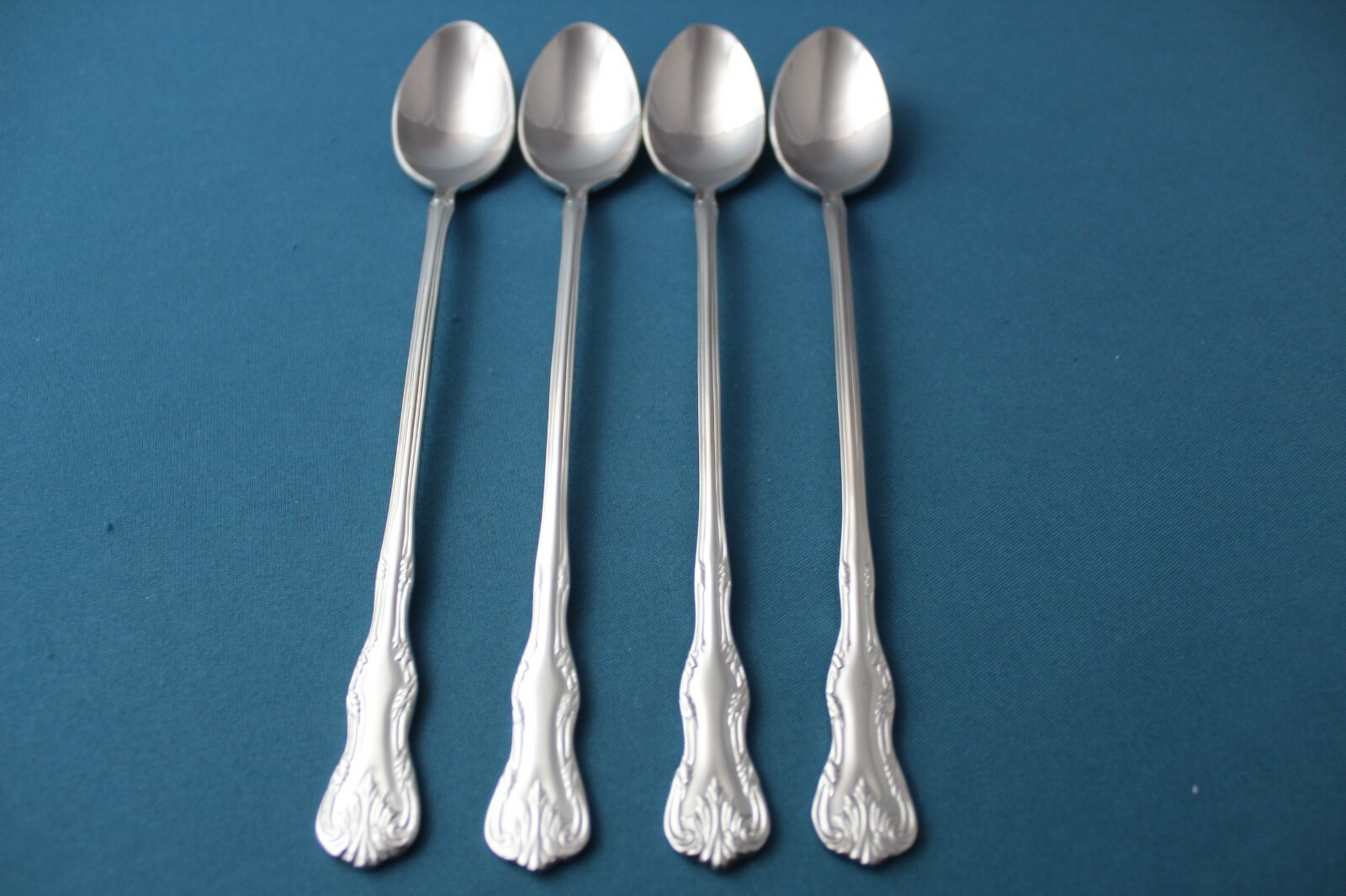 Reed & Barton Select VICTORIA Iced Tea Spoons (Set of 4) 18/10 China NEW 7 3/4"
