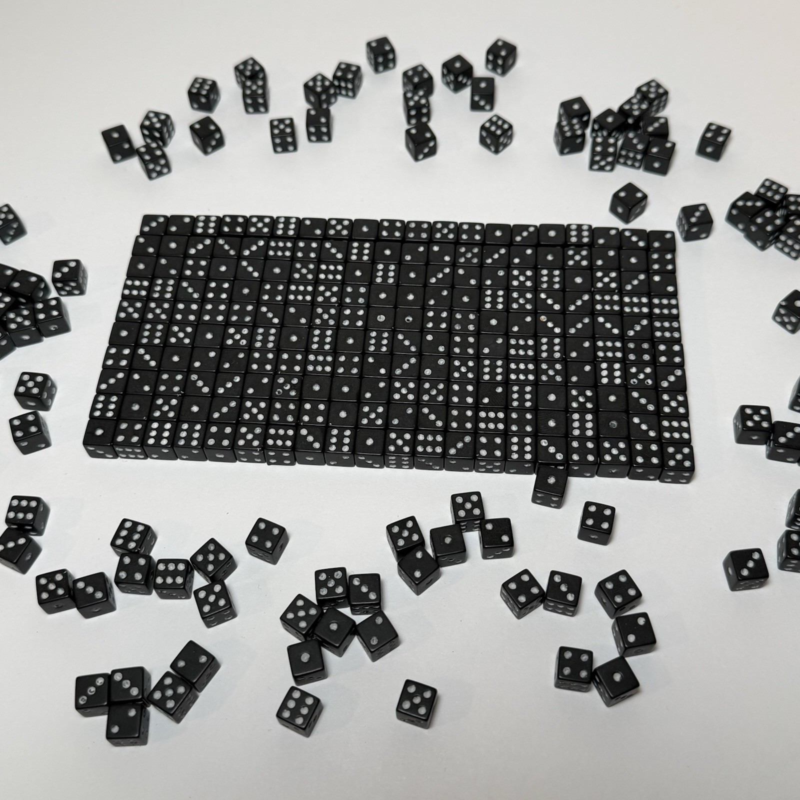 Lot Of 300 7mm Dice Black (Brand New) High Quality Mini Six Sided Dice For Games