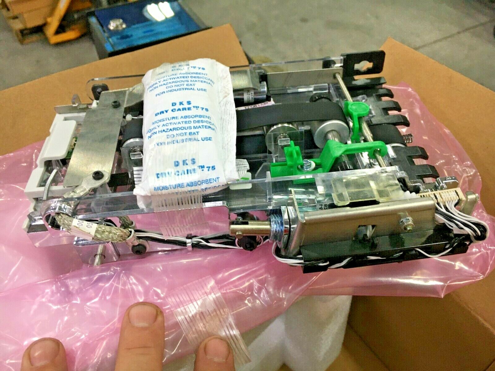 *NEW* NCR ATM SCPM Medium Infeed p/n 484-0098276