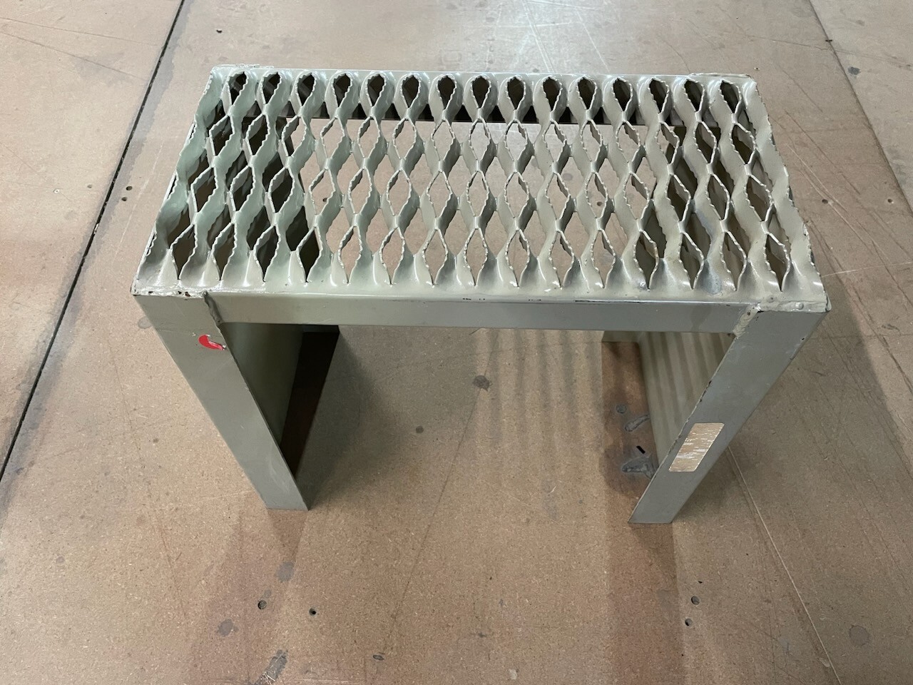 Universal Semi Truck Tractor Trailer Dump Frame Grip Step 18" x 9.5"  height 16"