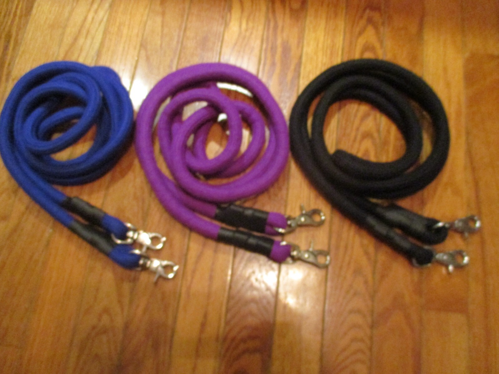 Brand New Round 8 Ft  5/8'' wide  Roping Barrel Contest Reins w Scissor Clips