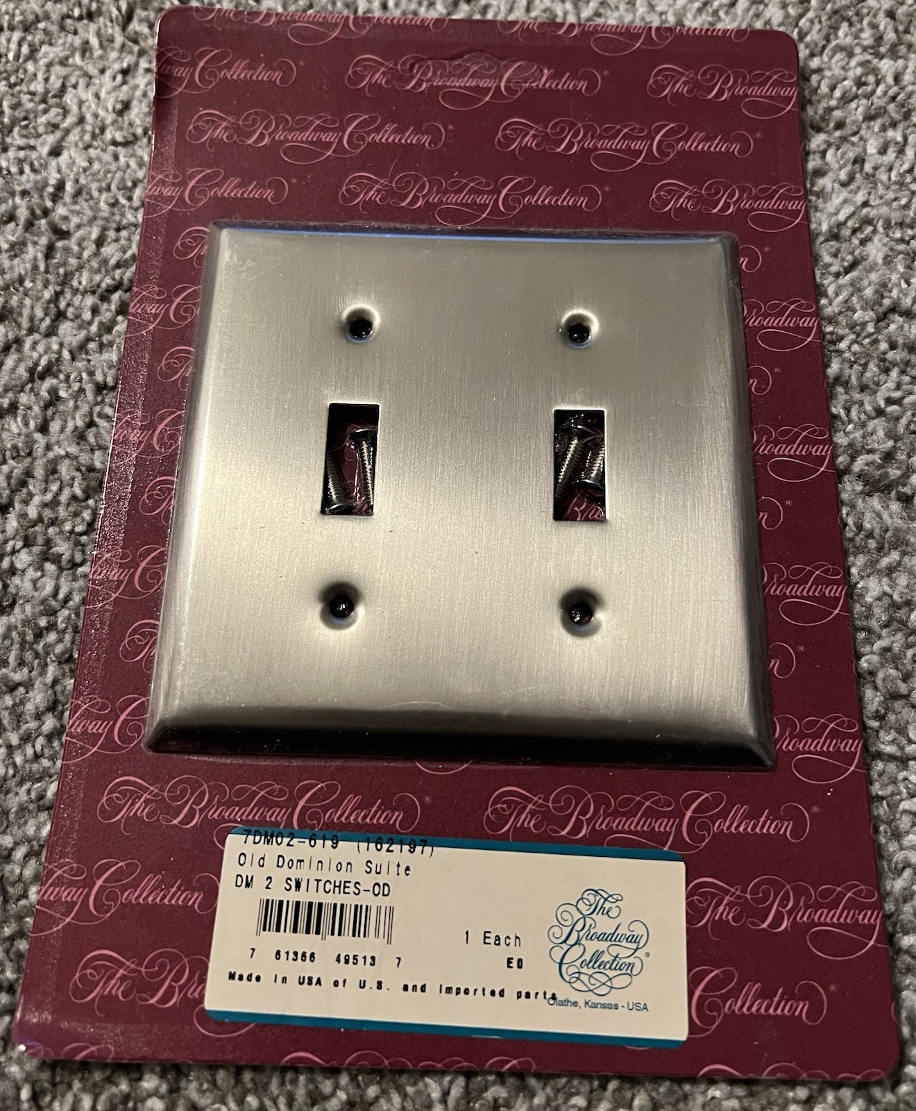 BROADWAY 7DM02-619 162197 Old Dominion Switch Dual Toggle Cover Satin Nickle New