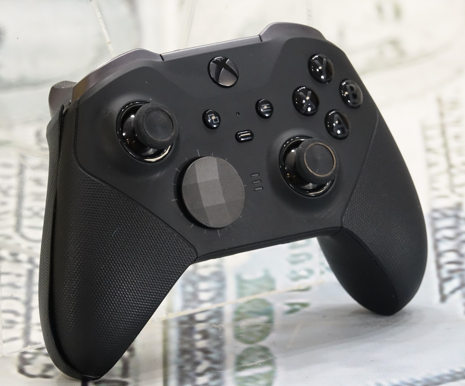 Microsoft Elite Series 2 Core Wireless Controller *Read* for Xbox Series #H4
