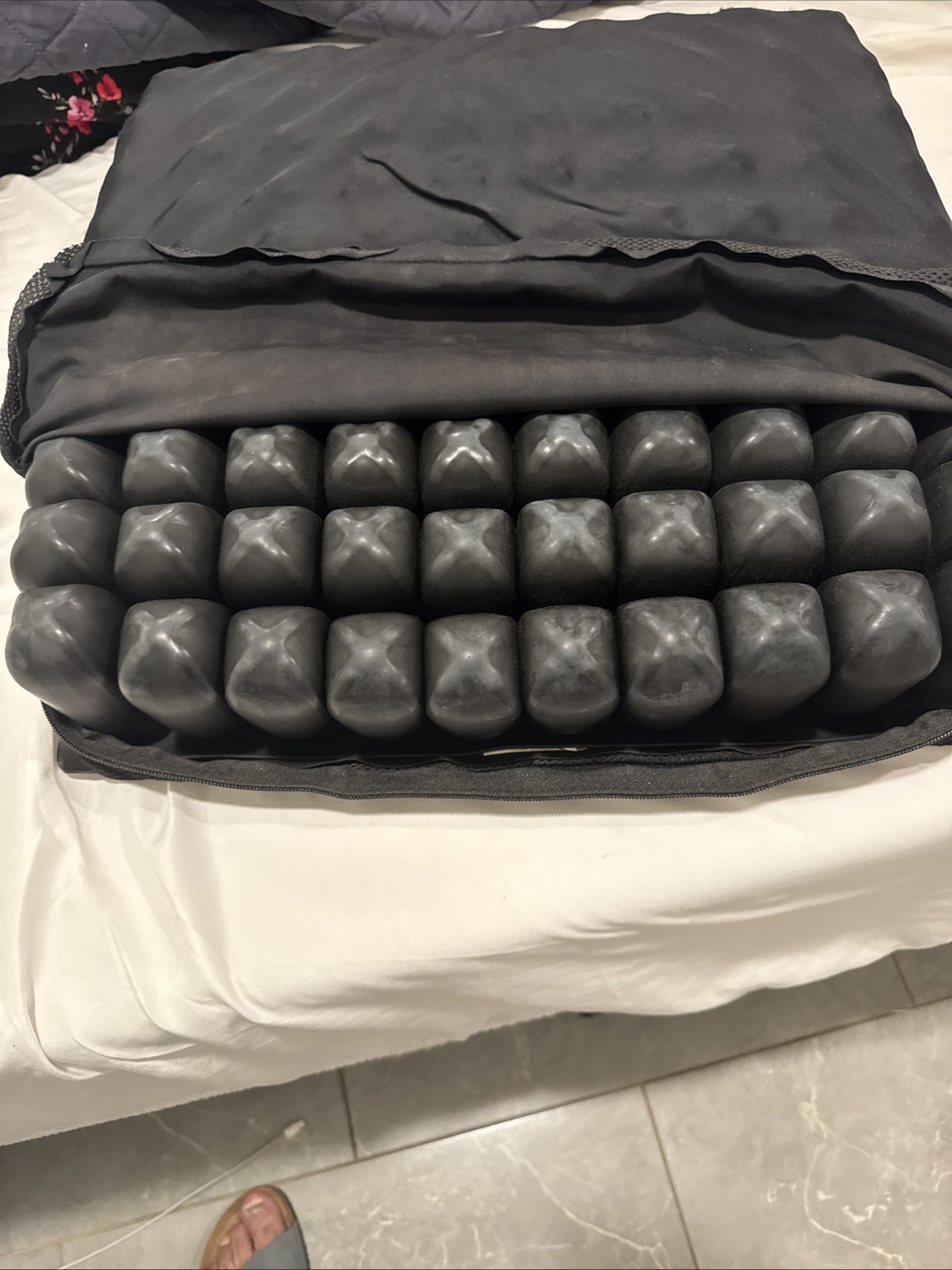 ROHO Nexus Spirit 18x18 Wheelchair Seat Cushion