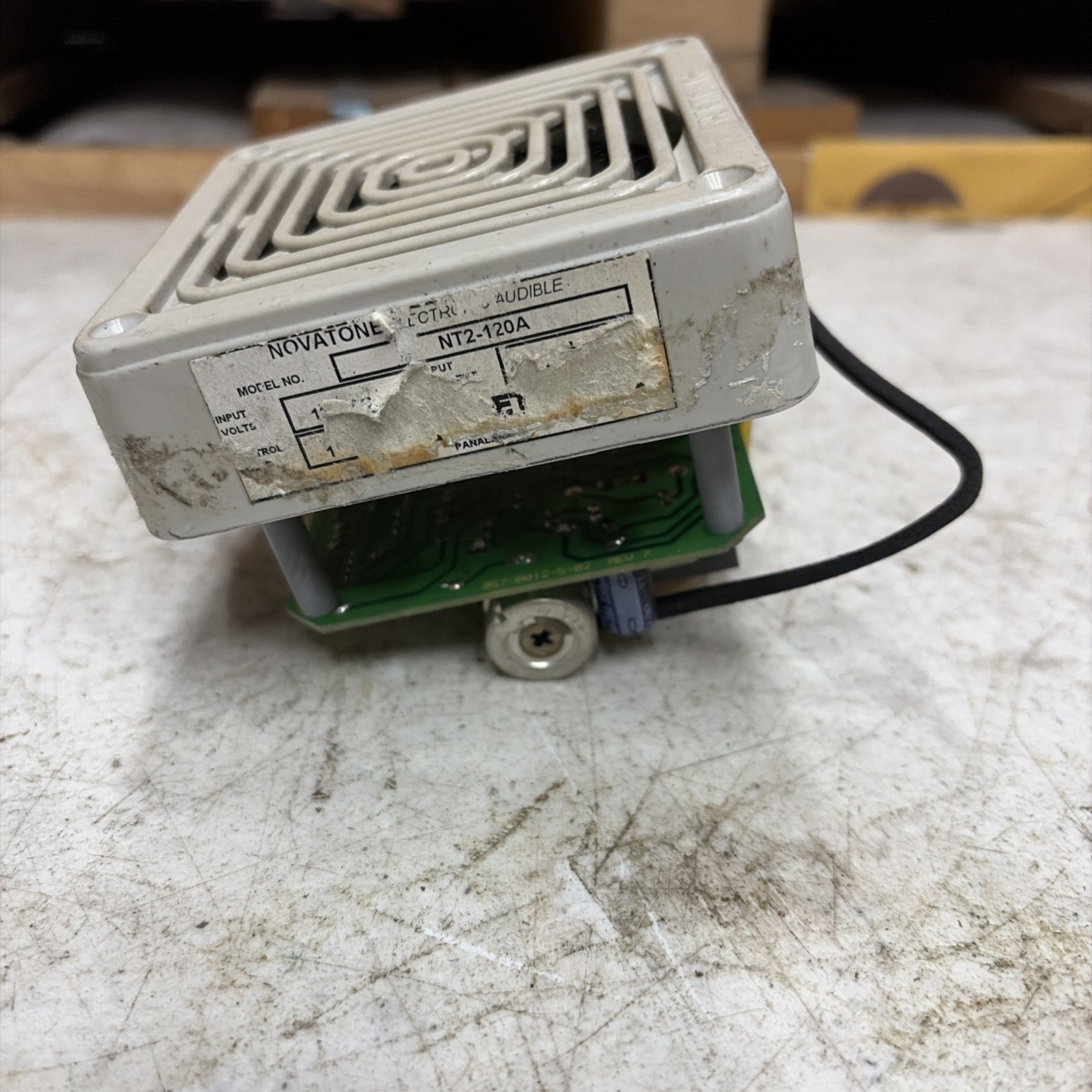 AMETEK 120 VAC NOVATONE ELECTRONIC AUDIBLE PANALARM NT2-120A