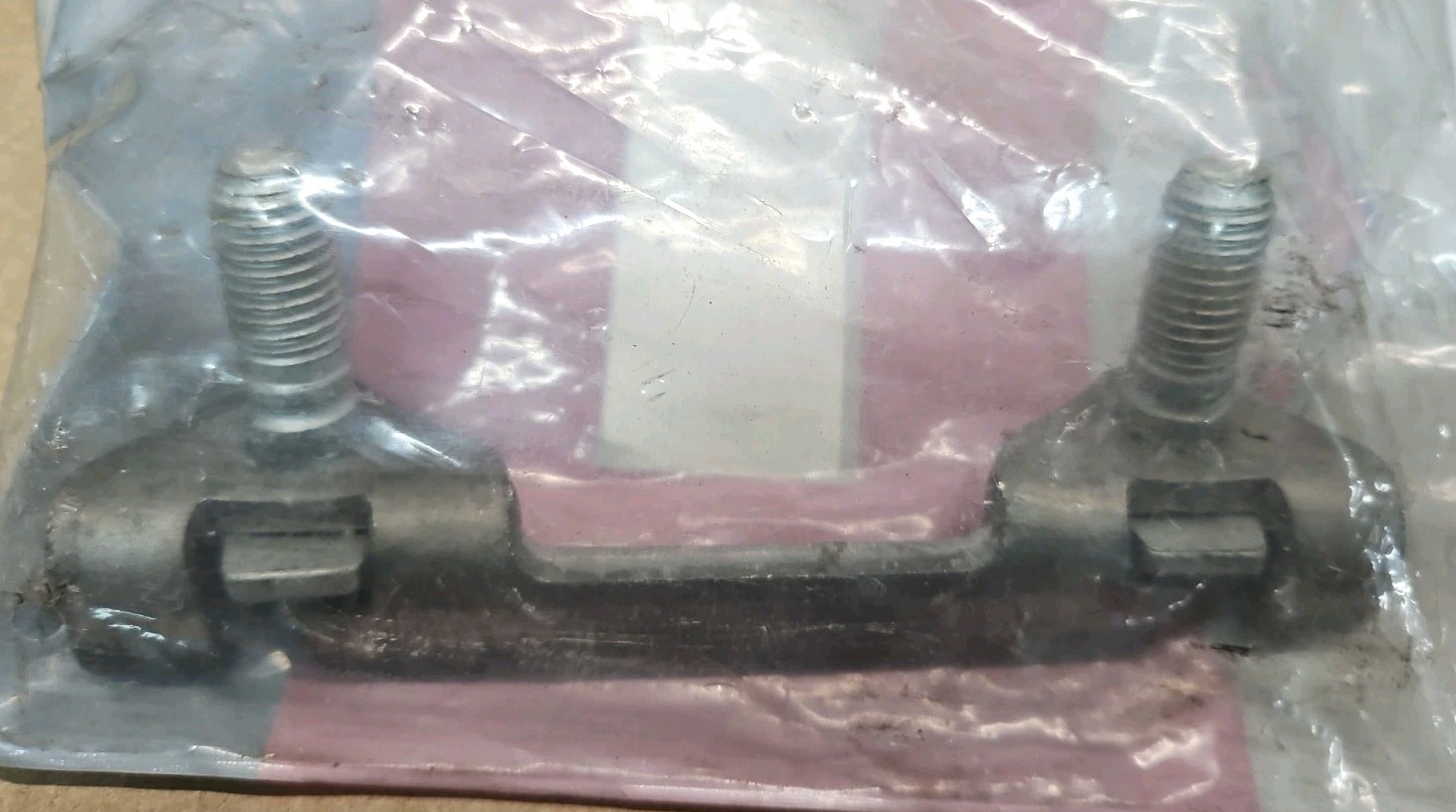 KUHN Front Stud Bracket 56814600 for cutterbar in FC and GMD series, see below