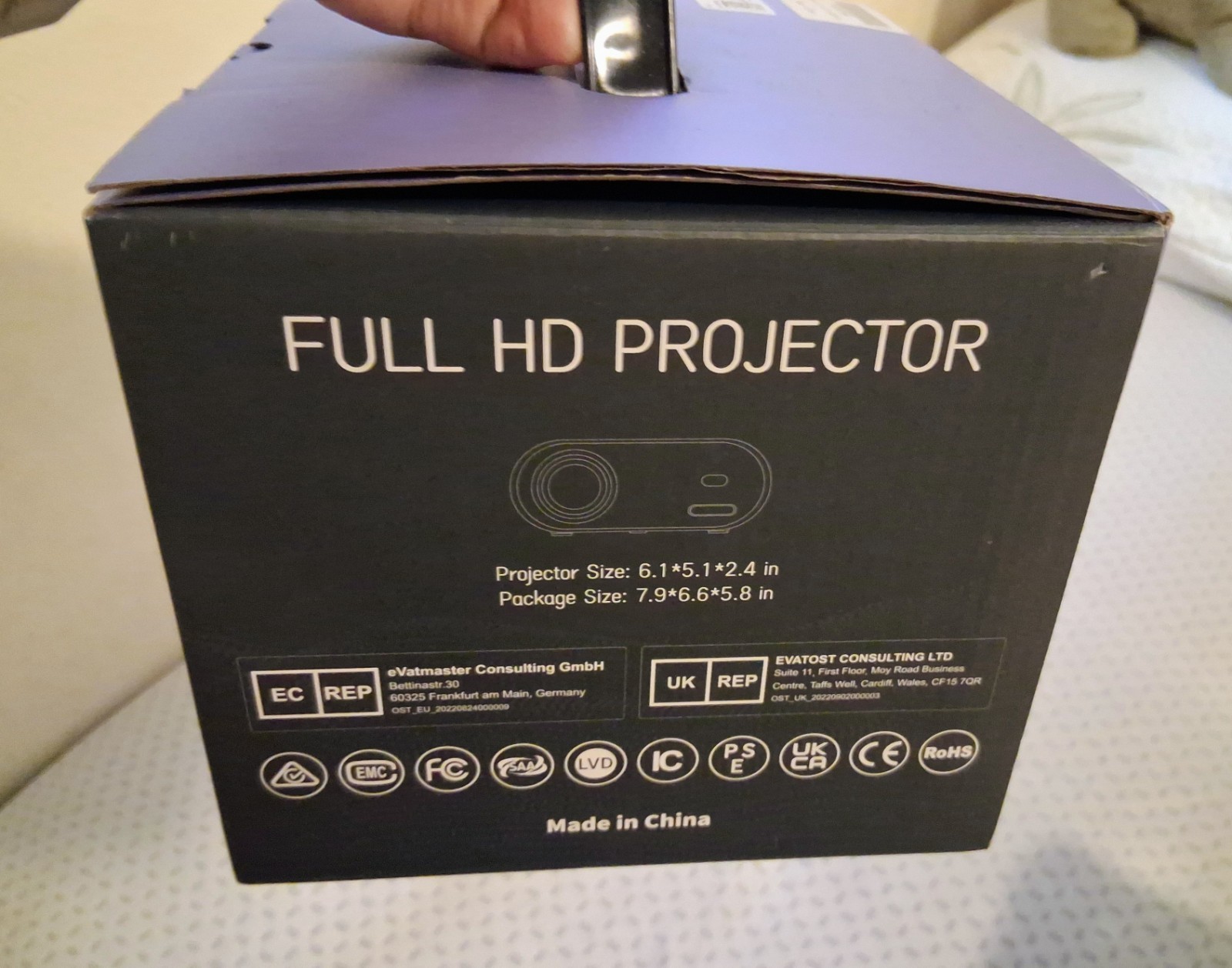VISSPL Home Theater 1080 Projector Model V16 New Open Box Prjct Screen Included
