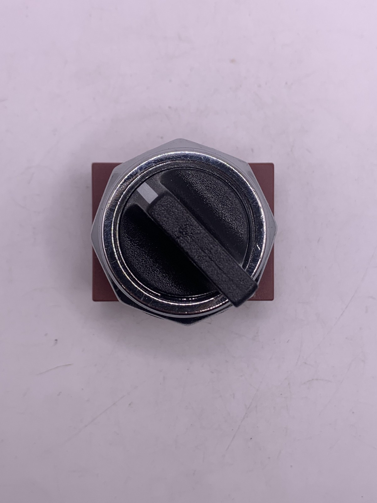 Siemens 3SB03-2MKB 30mm Selector Switch 2 Positions Maintained Black Knob
