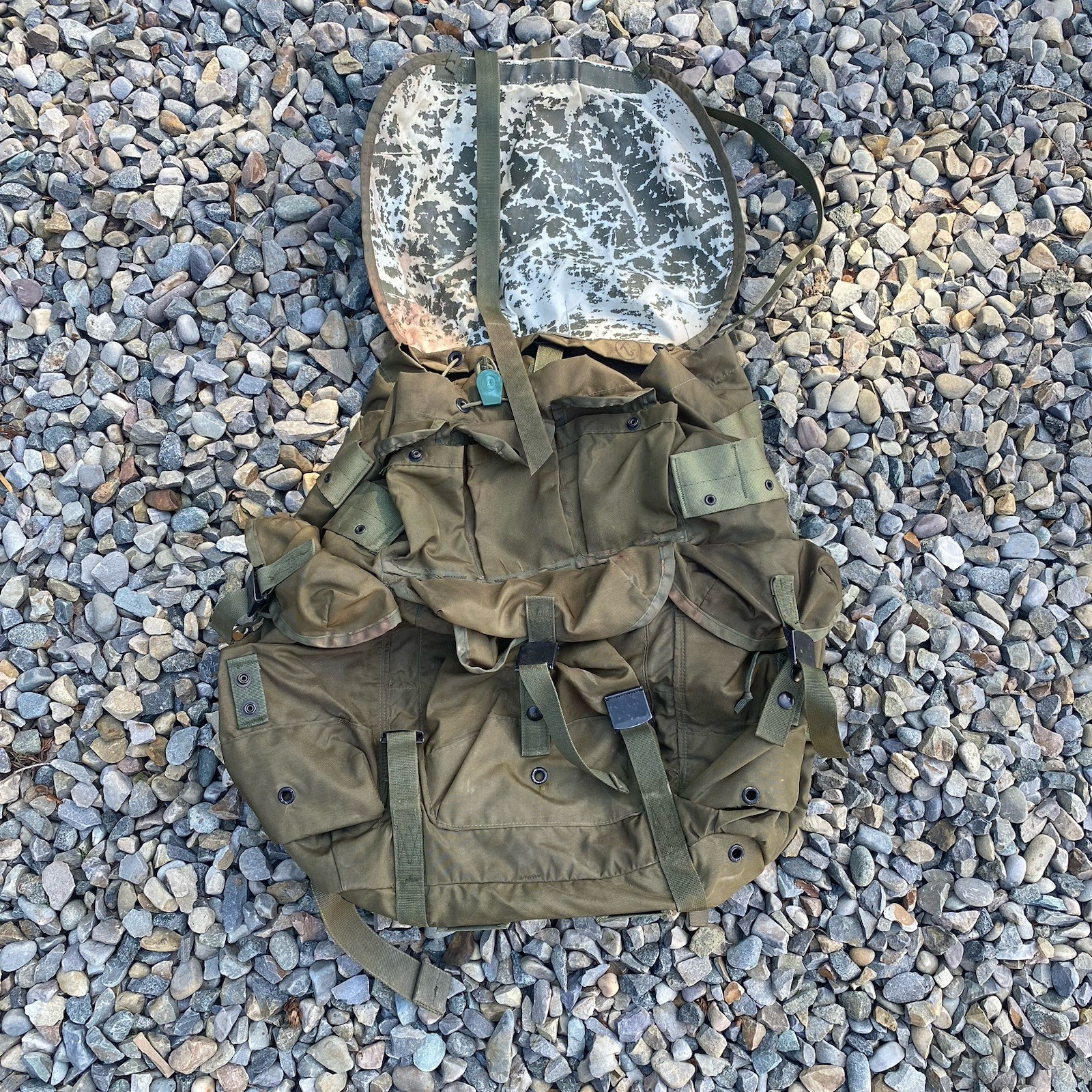 Vintage LC-1 Large Alice Pack W/Frame And Straps