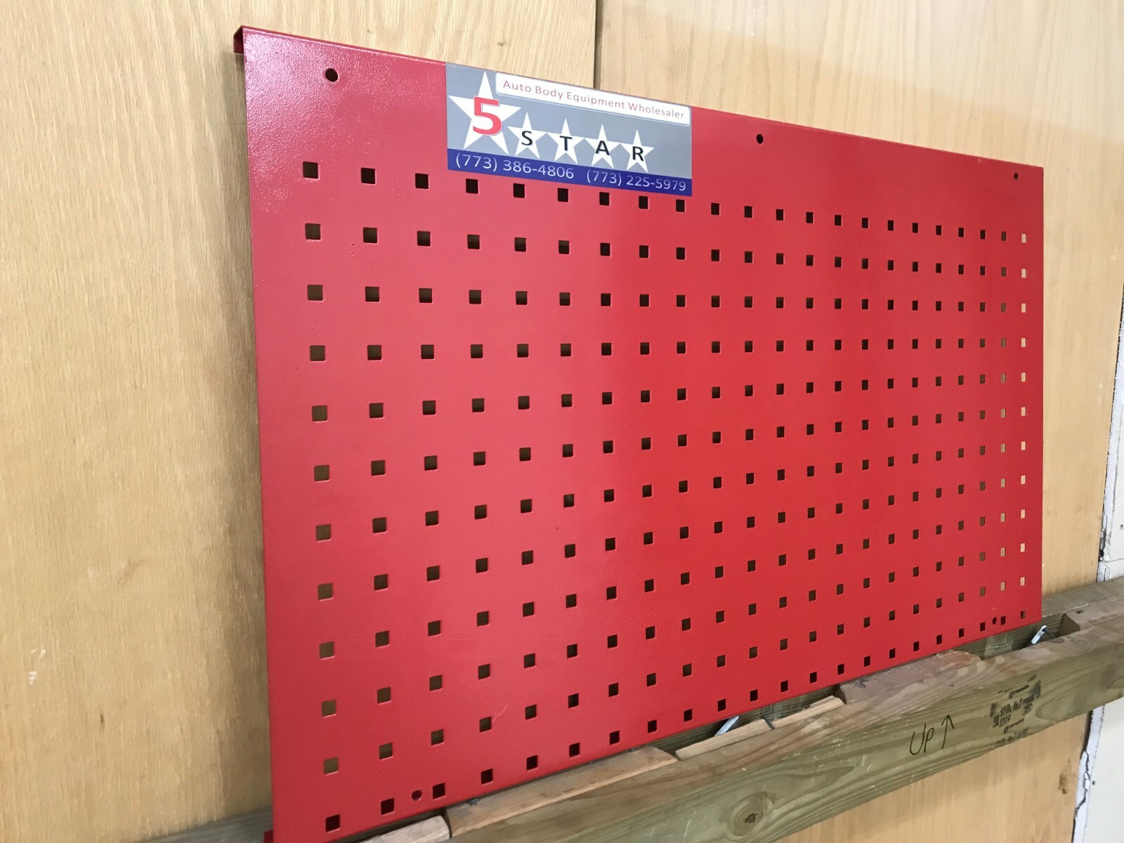 AUTO BODY FRAME MACHINE TOOL AND CLAMP BOARD WITH HANGERS!
