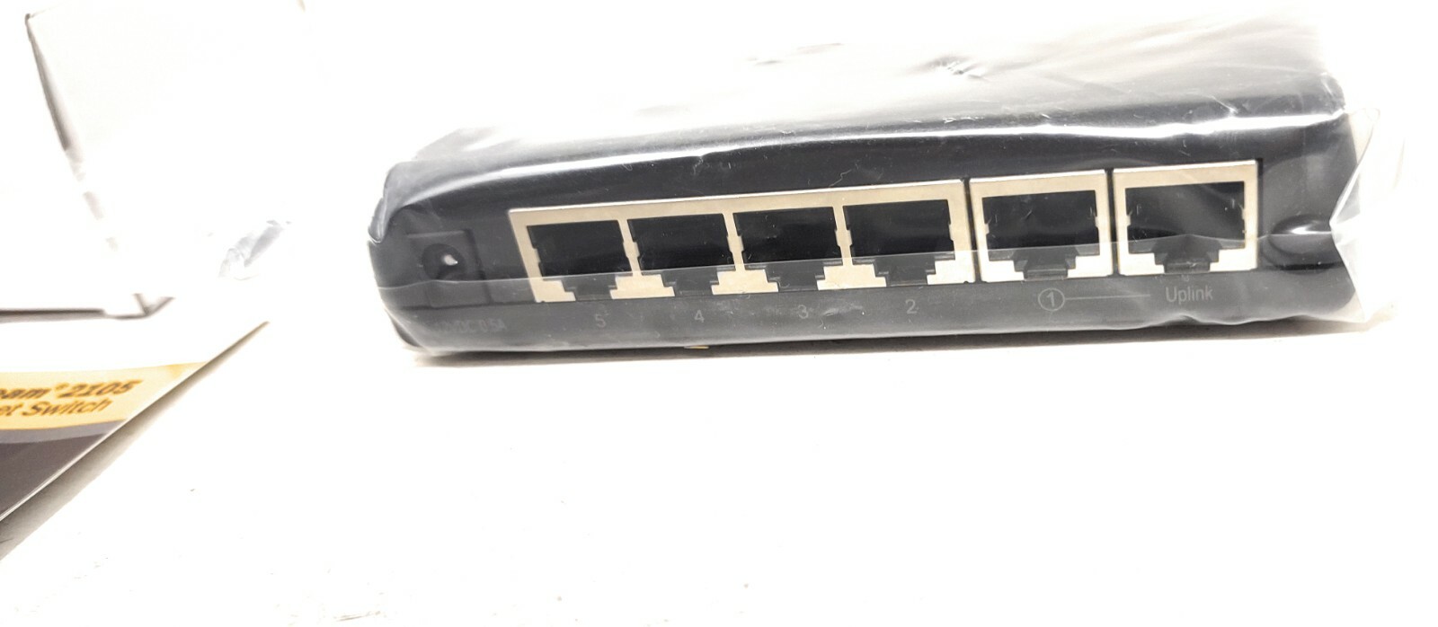 SpeedStream SS2105 5-Port Fast Ethernet Switch 10/100 Mbps