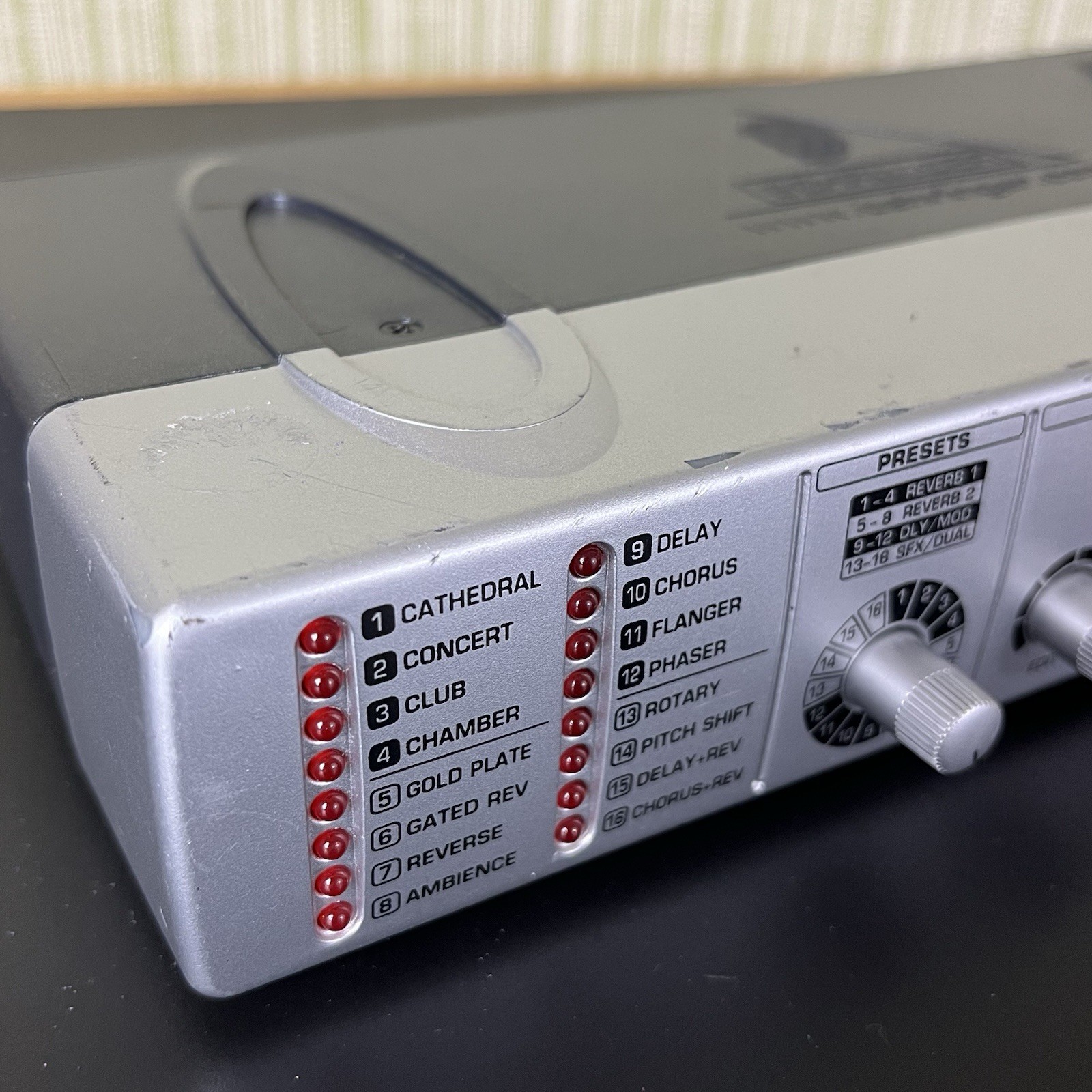Behringer MiniFex FEX800 Multi-FX Processor SEE VIDEO