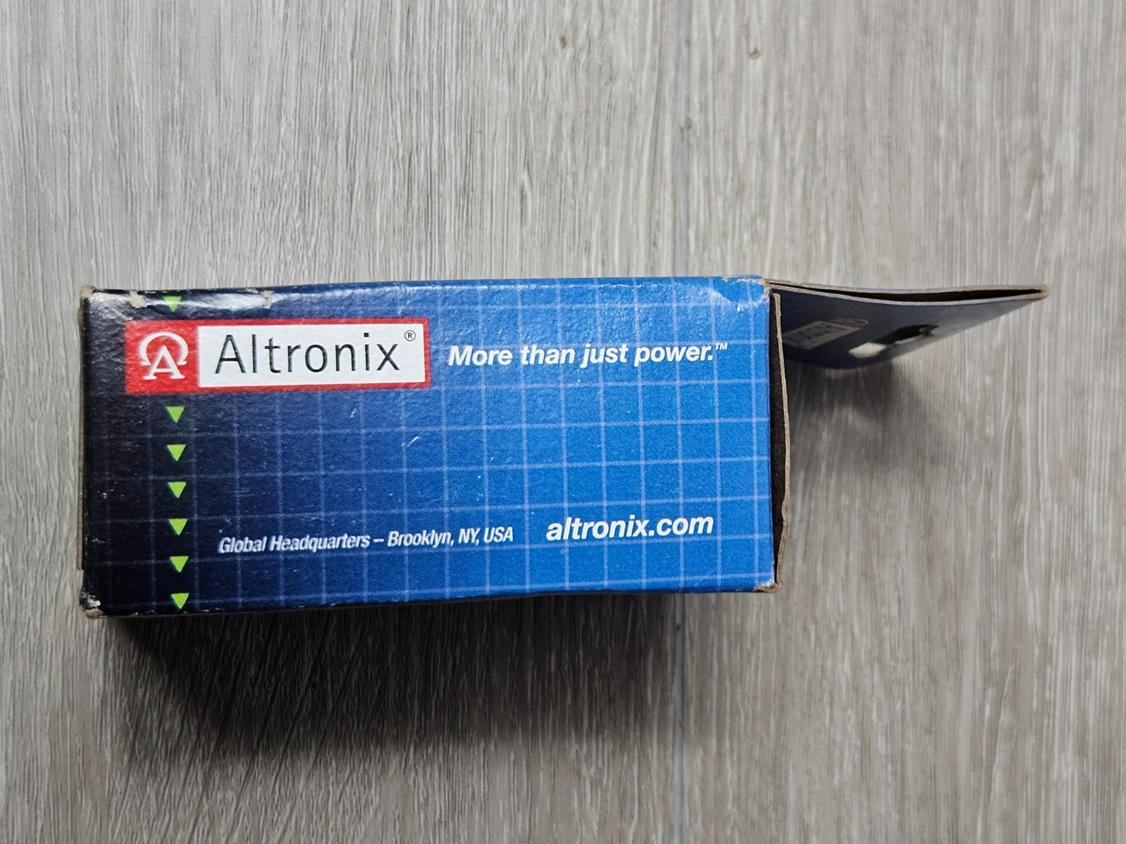 NEW Altronix VR3T Power Conversion Module