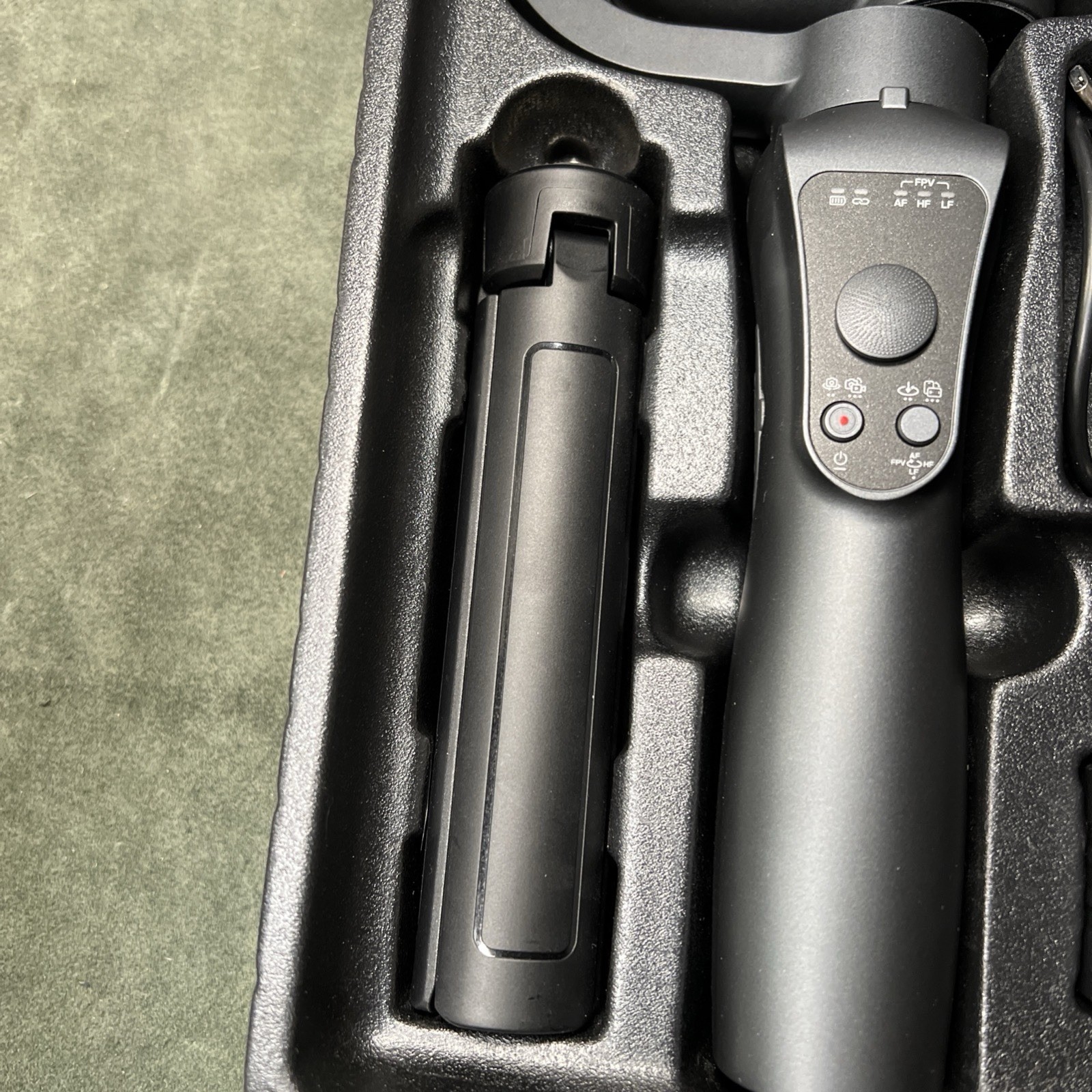 Comitok S5 Pro 3-Axis Smartphone Gimbal Stabilizer - 360 Tracking - Stable