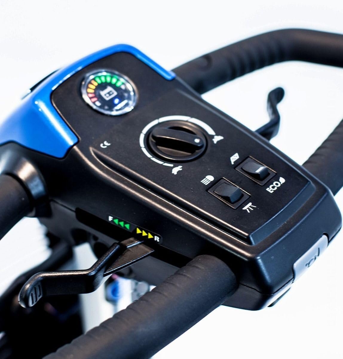 Pride Revo 2.0 4-Wheel Mobility Scooter, 400 Lbs. Weight Capacity,...
