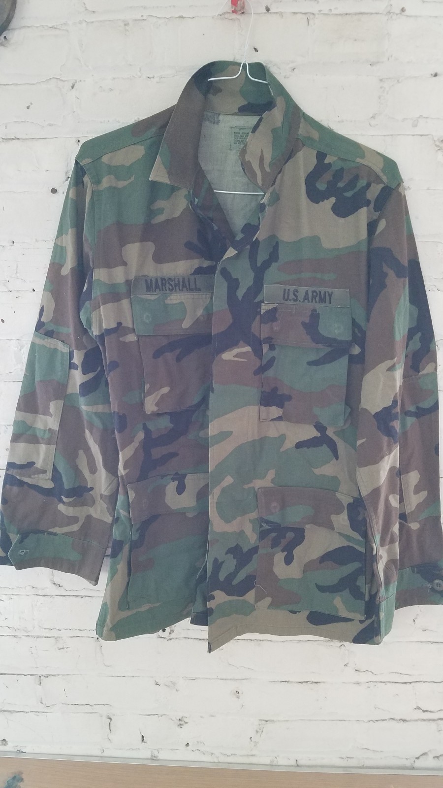U.S. Army Combat Coat Woodland Camouflage Size Medium Regular Military