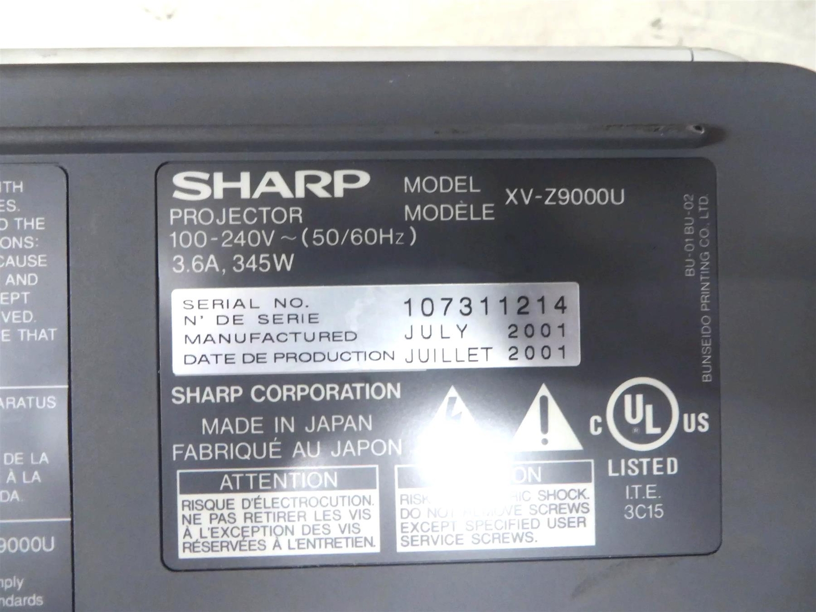 Sharp Vision XV-Z9000U DLP Projector