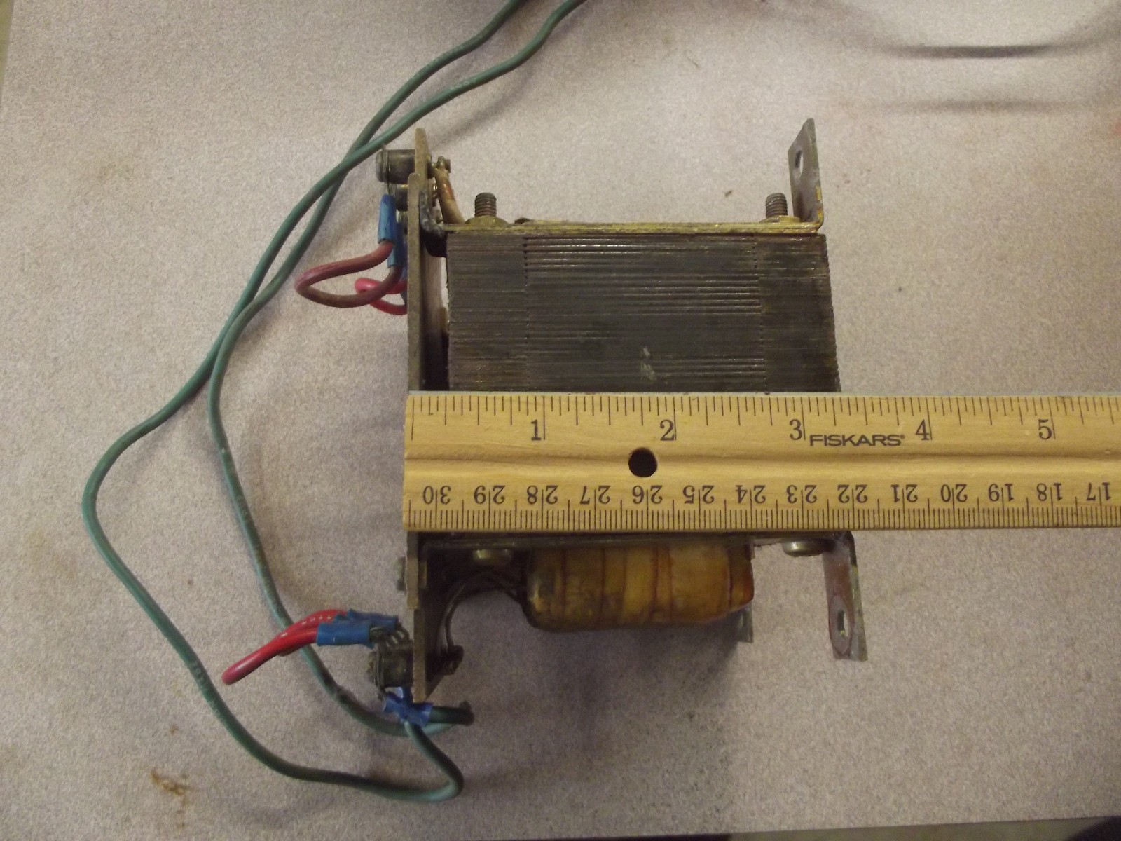 Large Transformer 120 Volt to 6 / 12 Volt READ Descriptiom