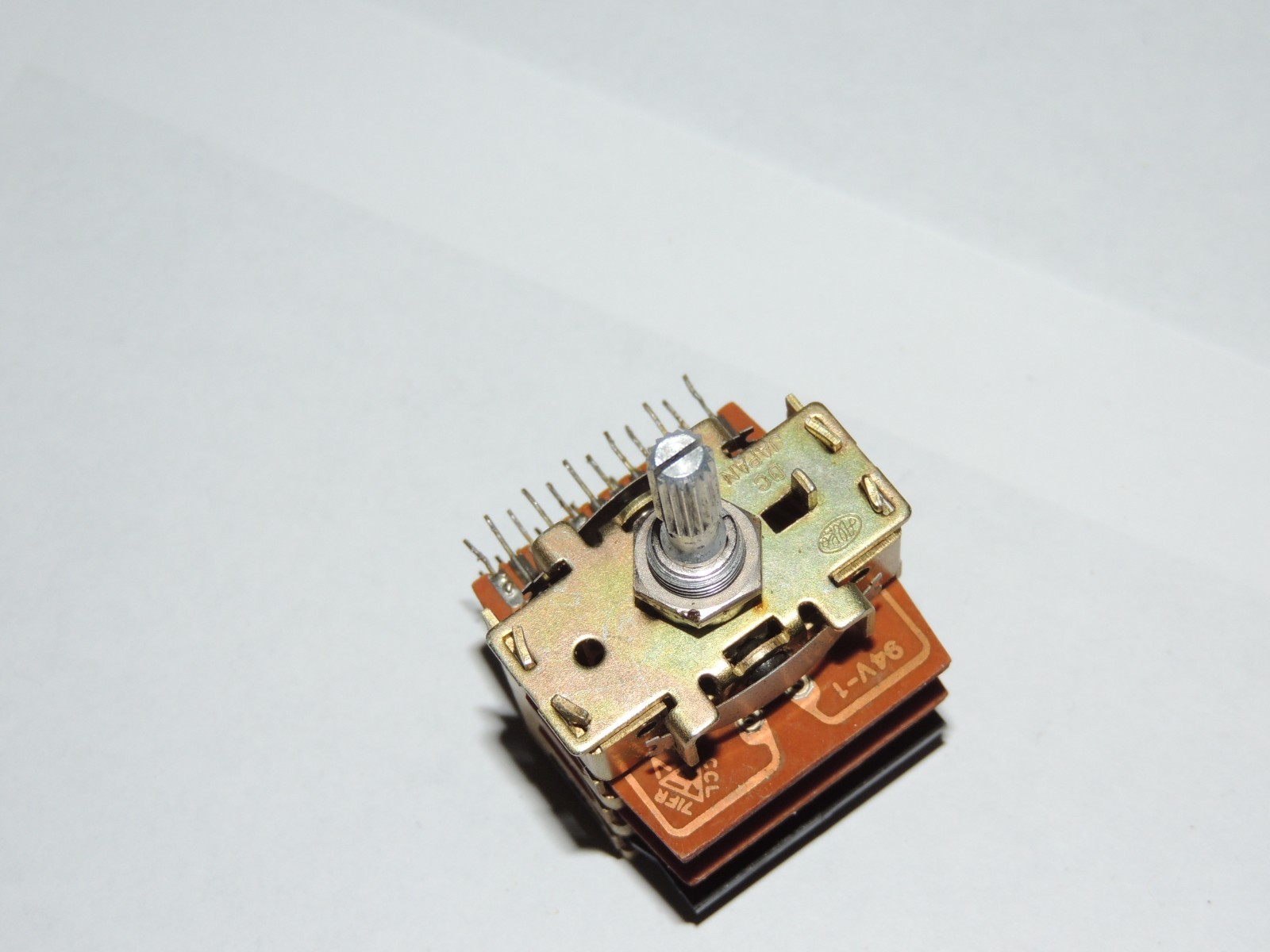 Sansui QRX-9001 4 Step Rotary Selector Switch 1102720
