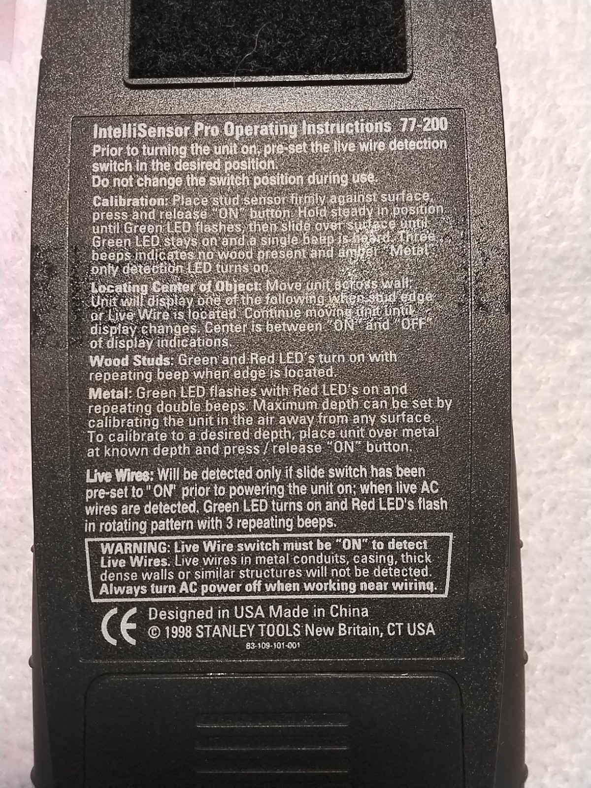 STANLEY 77-200 STUD FINDER