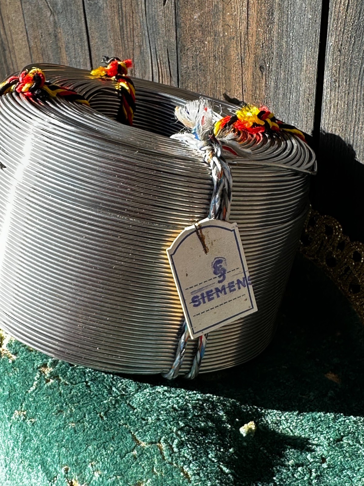 4,5 kg Siemens Klangfilm 1.5mm solder West german 195o vintage solder audio