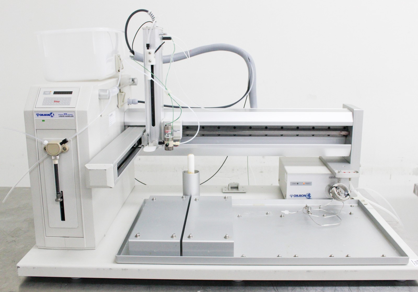 Gilson Nebula Series 215 Liquid Handler with 819 Injection Module - (3373606)