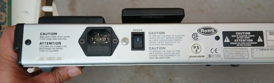 BEHRINGER FCB1010 MIDI Foot Controller