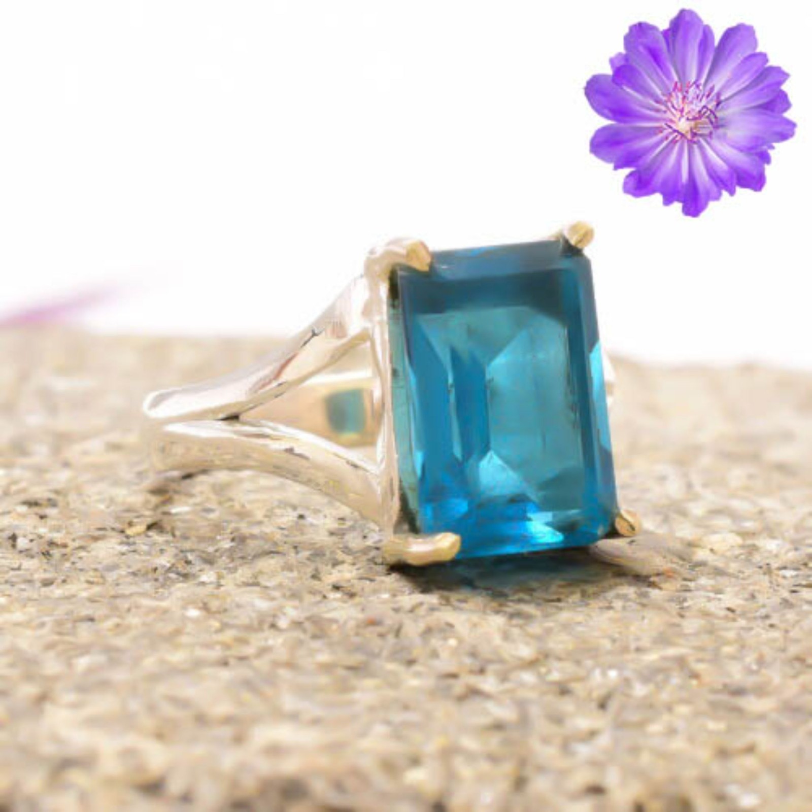 Blue Topaz Gemstone 925 Sterling Silver Handmade Jewelry Ring Gift For