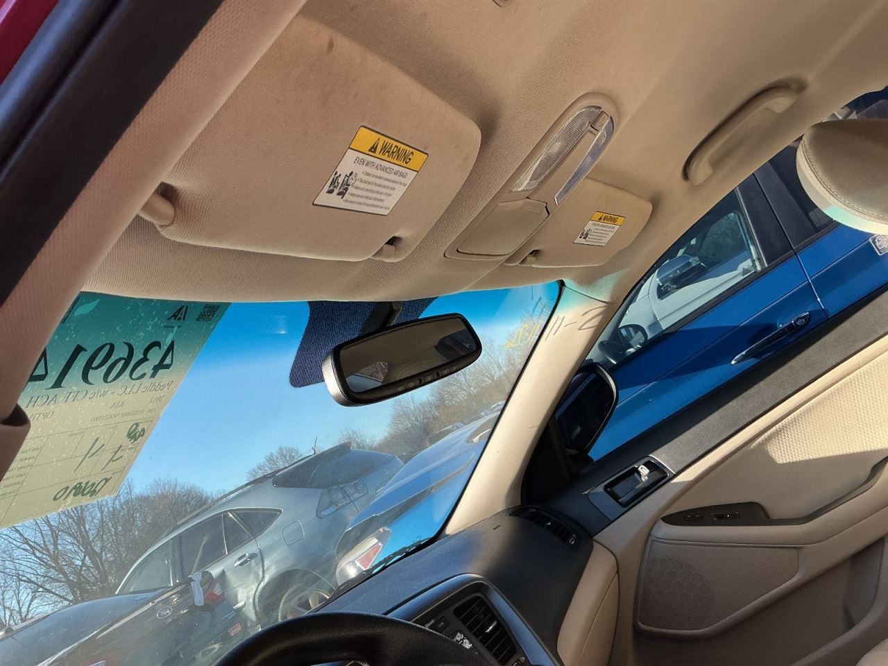 OPTIMAKIA 2013 Glove Box 4913163