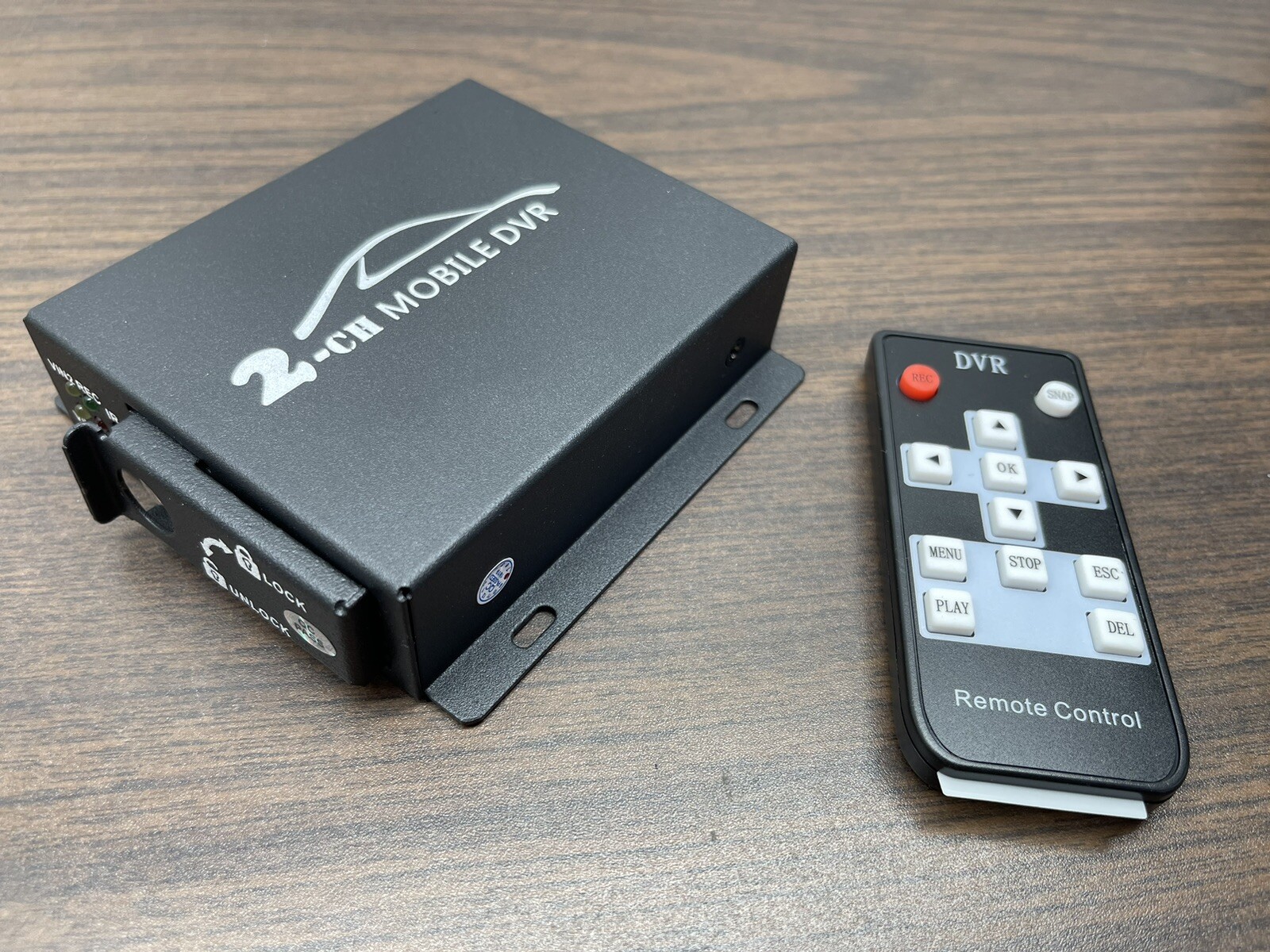 2CH AHD 5MP Mini Mobile DVR Real-time HD1080P SD DVR support 128GB/CVBS/AHD