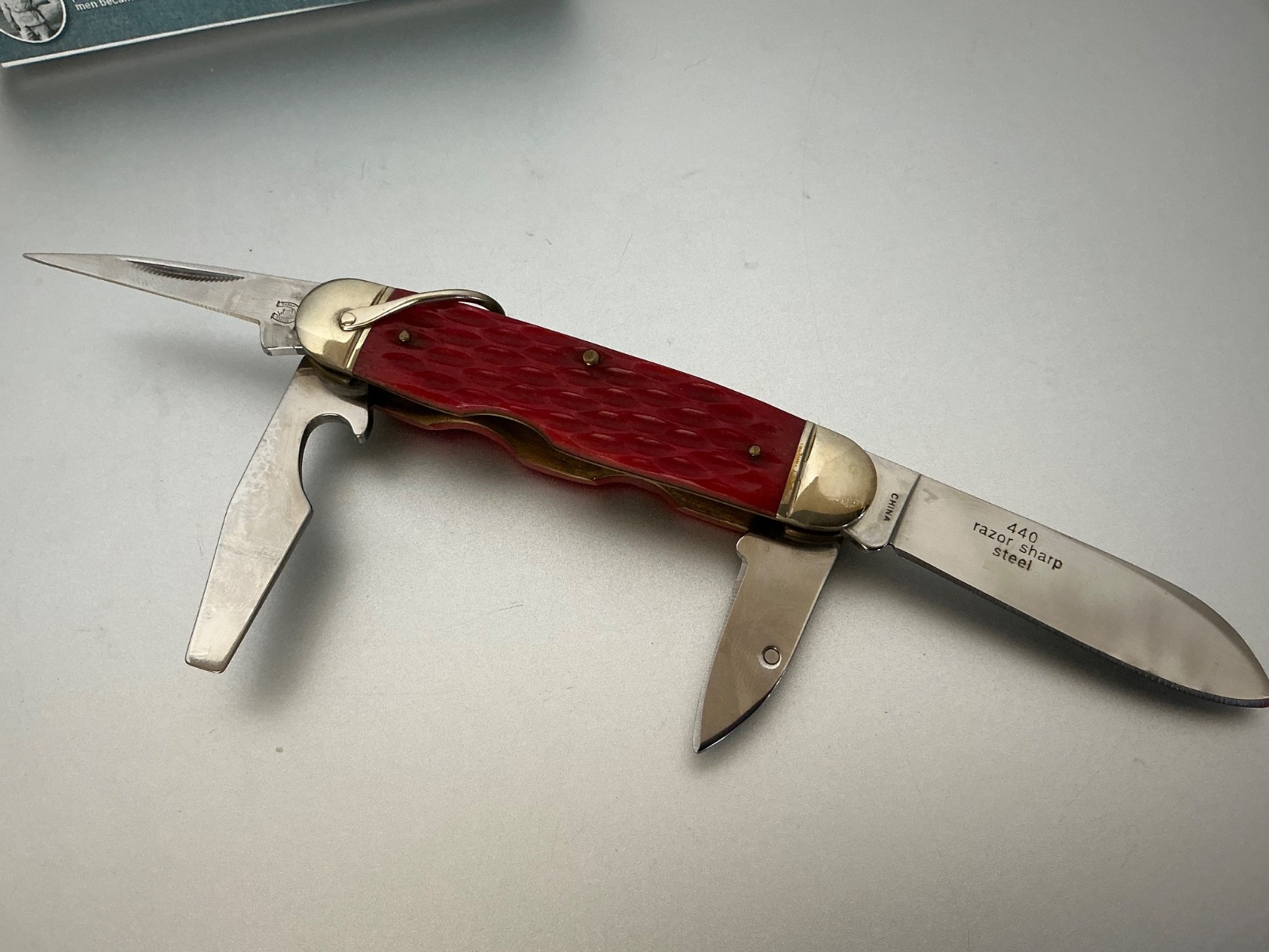 Rough Rider Camp/Scout Pockeknife Red Jig Bone RR573