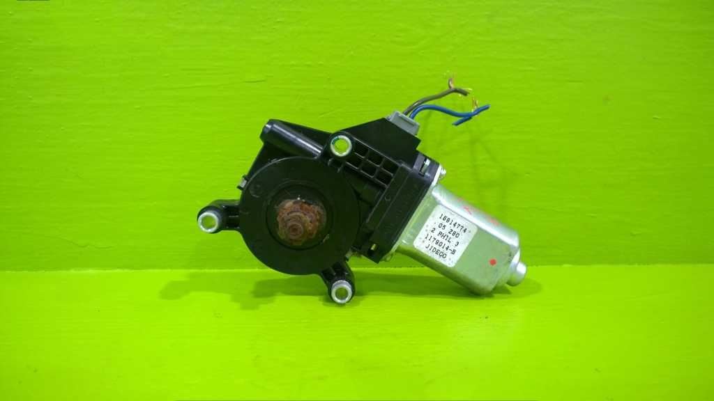 06 07 08 TORRENT 3.4L AT PASSENGER RIGHT WINDOW MOTOR OEM 2281-70