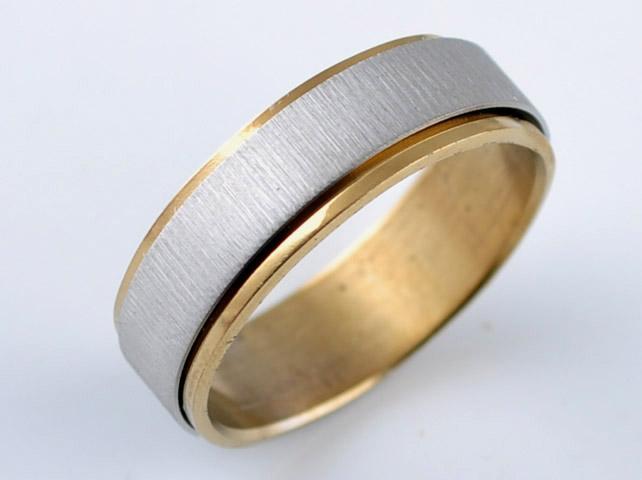 Women Men Teenage Ring Shiny Steel And Rotating Gold Plate New 455