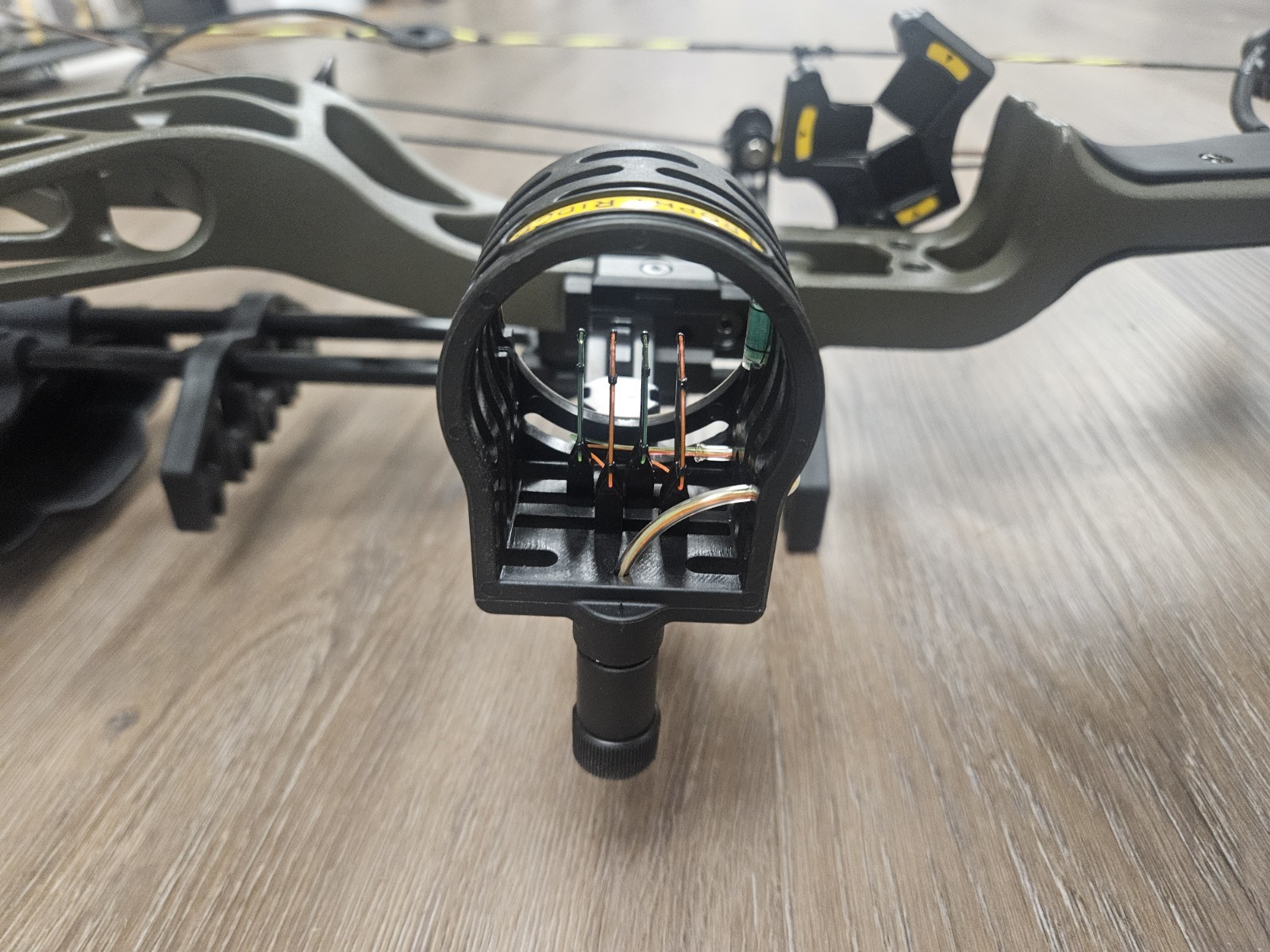 Bear THP Adapt 2 RTH RH Compound Bow