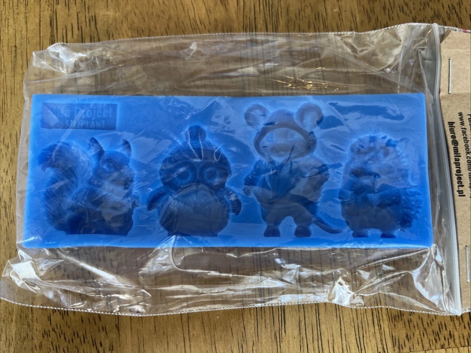 Mila Project Imported Polish Silicone 5 X 2” Mould -“Dressed Animals”  - New