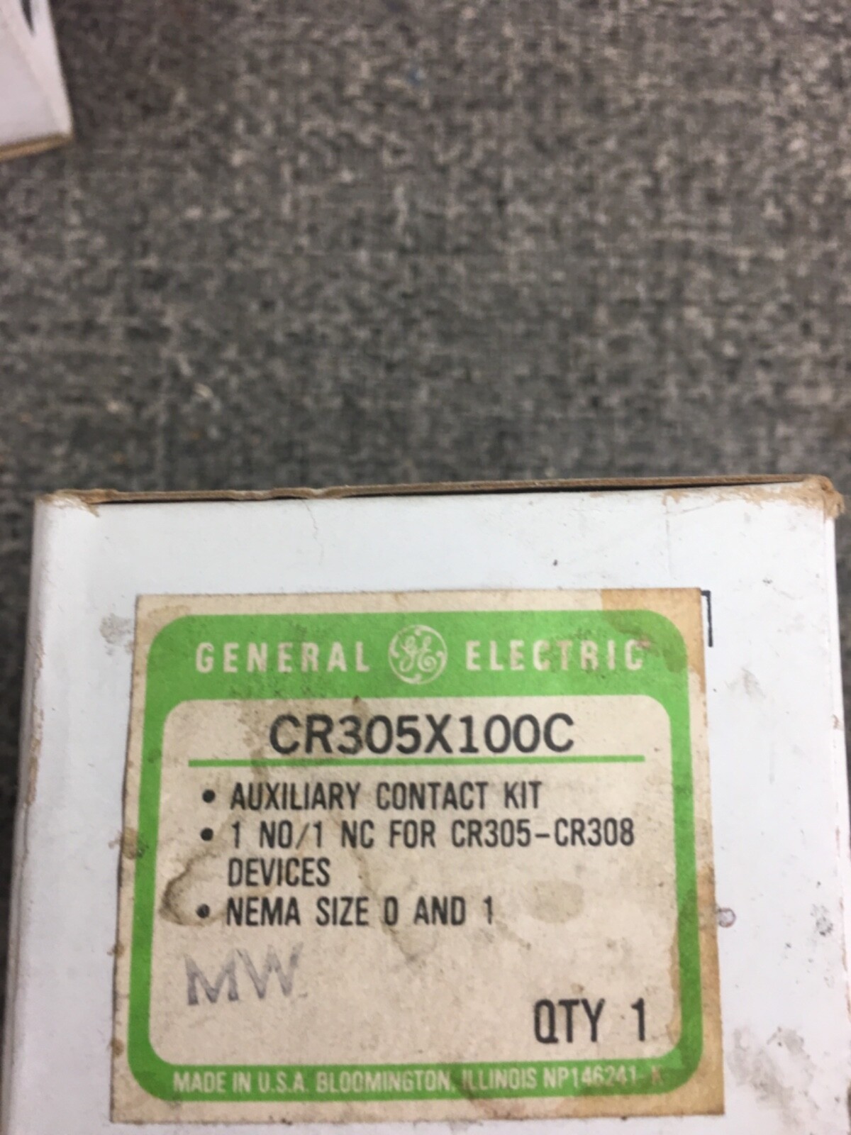GE CR105x100C ,AUX CONTACT, (bin2)