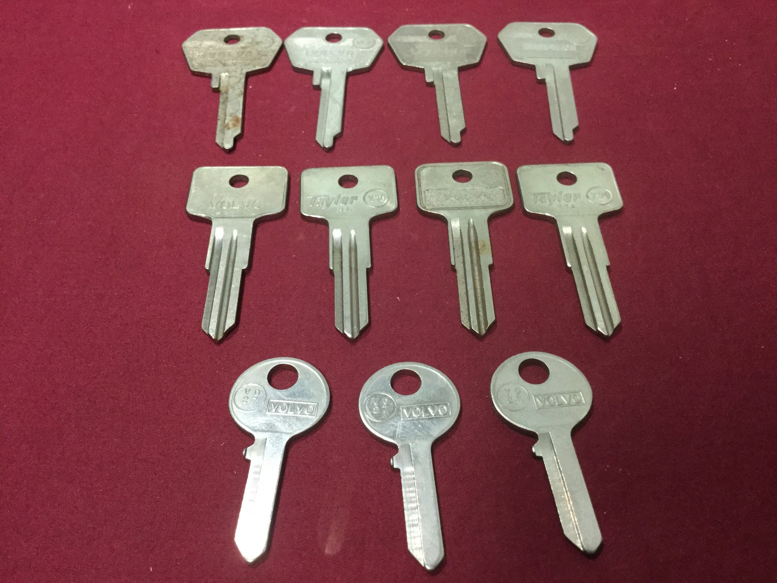 Volvo Automotive VO27, VL3 & X30 Key Blanks, Set of 11 - Locksmith
